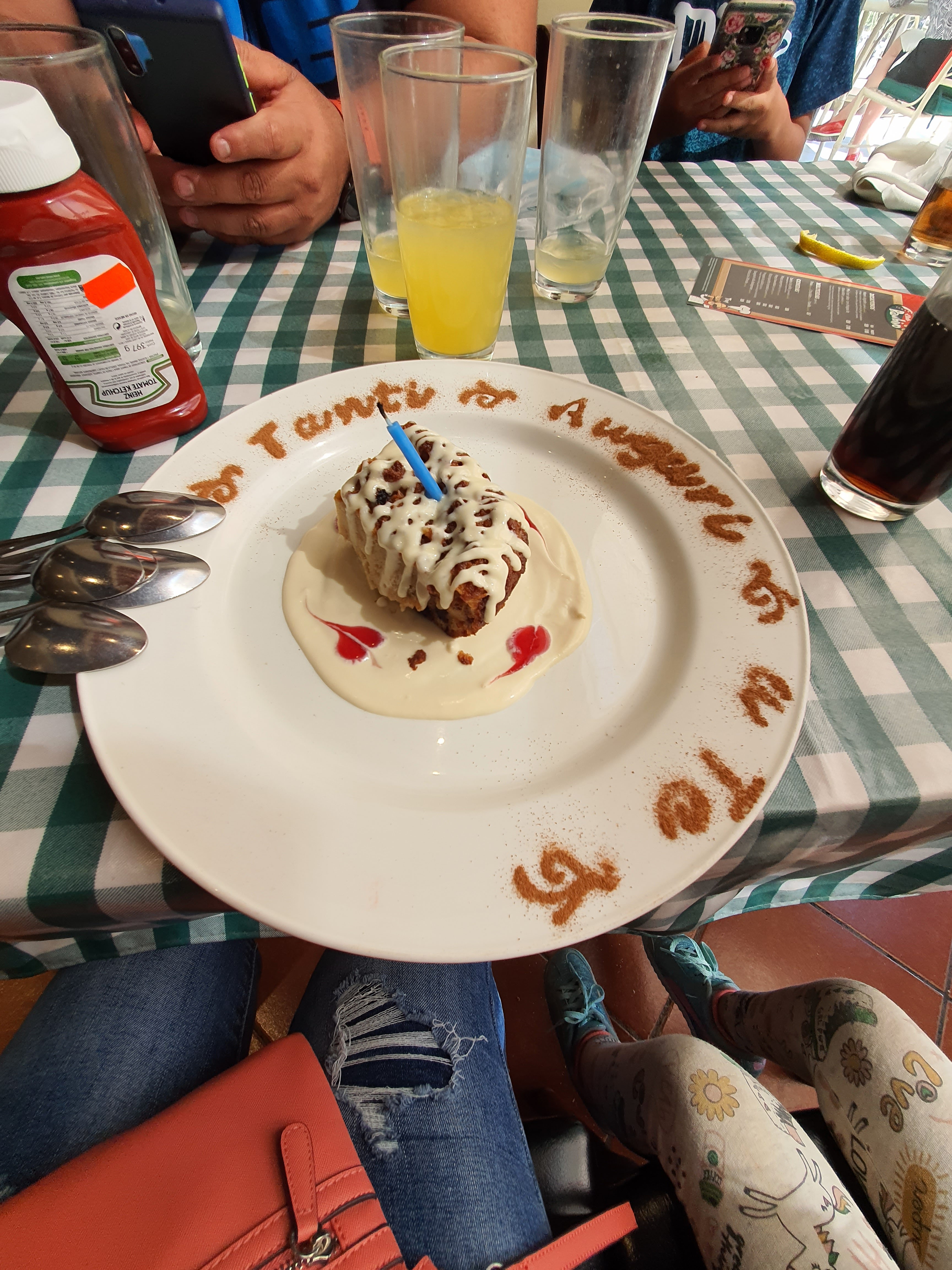 Italianni's Morelia image 7