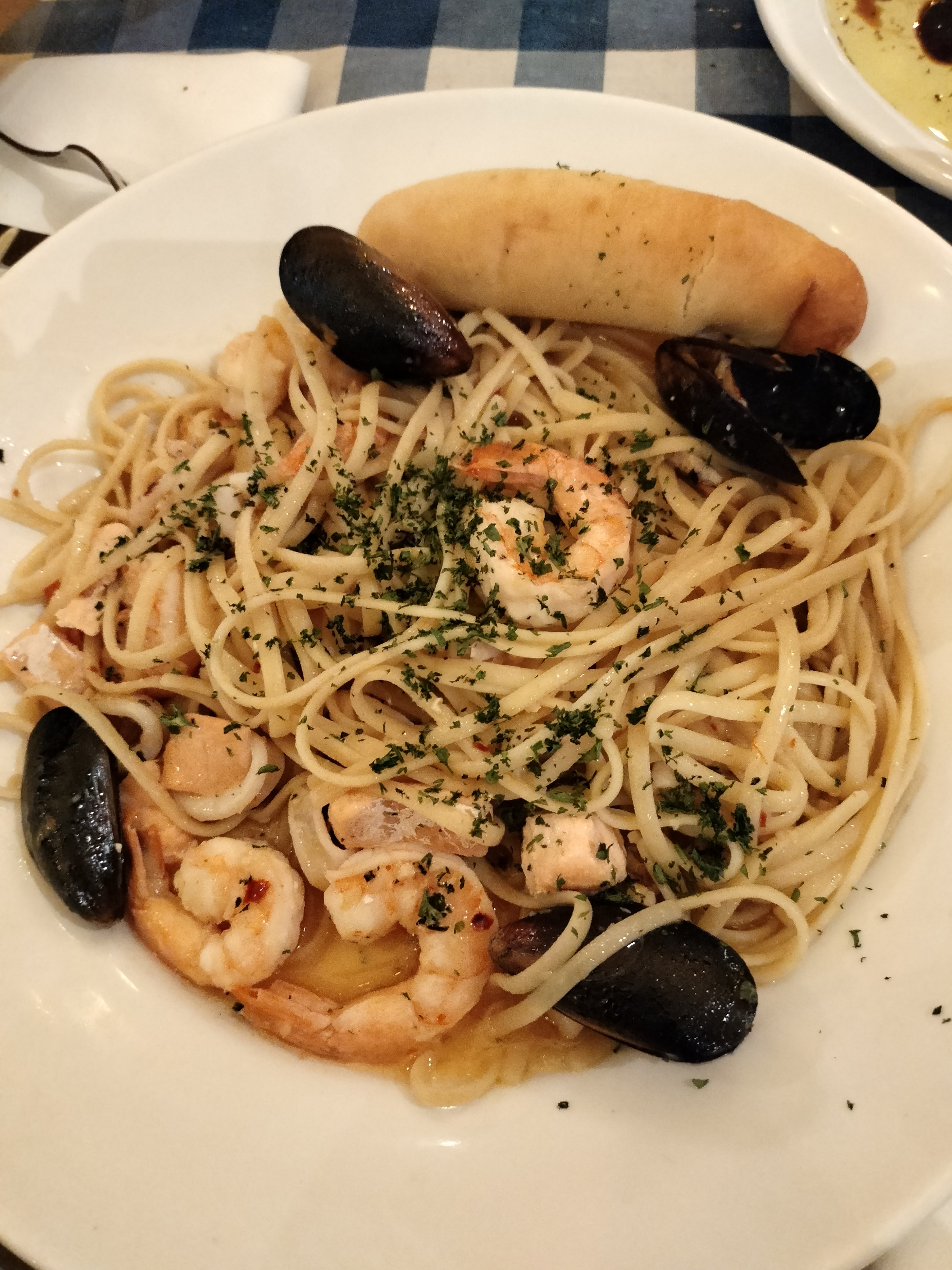 Italianni's Morelia image 10