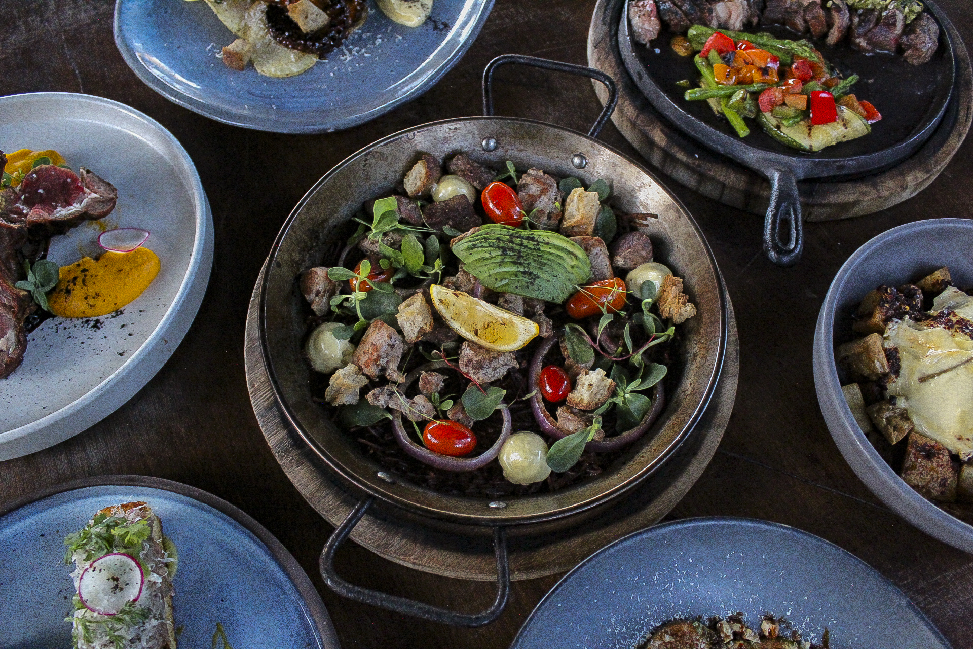 Puerta Del Lobo - Restaurante Ruinas image 3