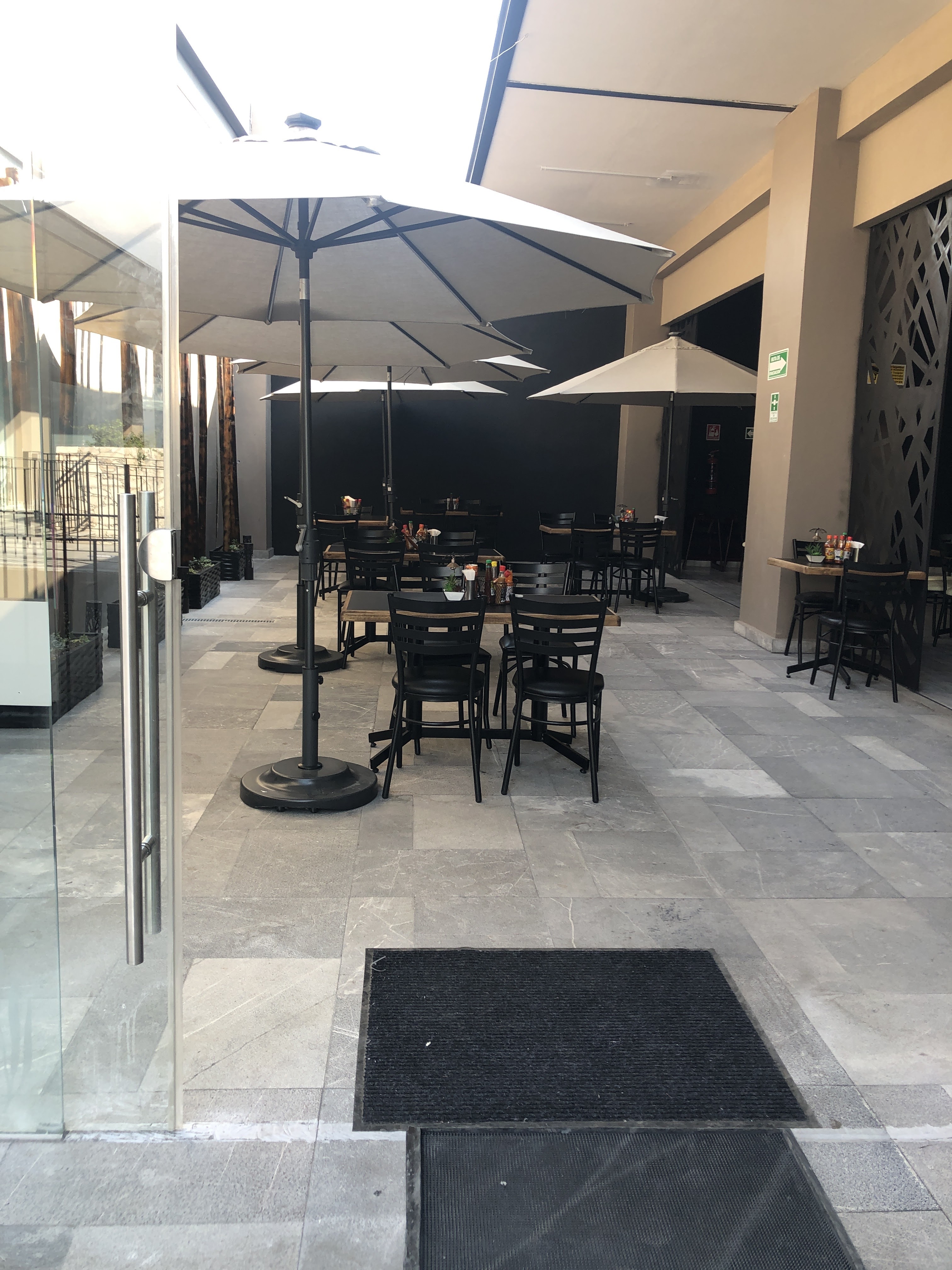 Mariscos y Carnes el Mar Zibatá image 1