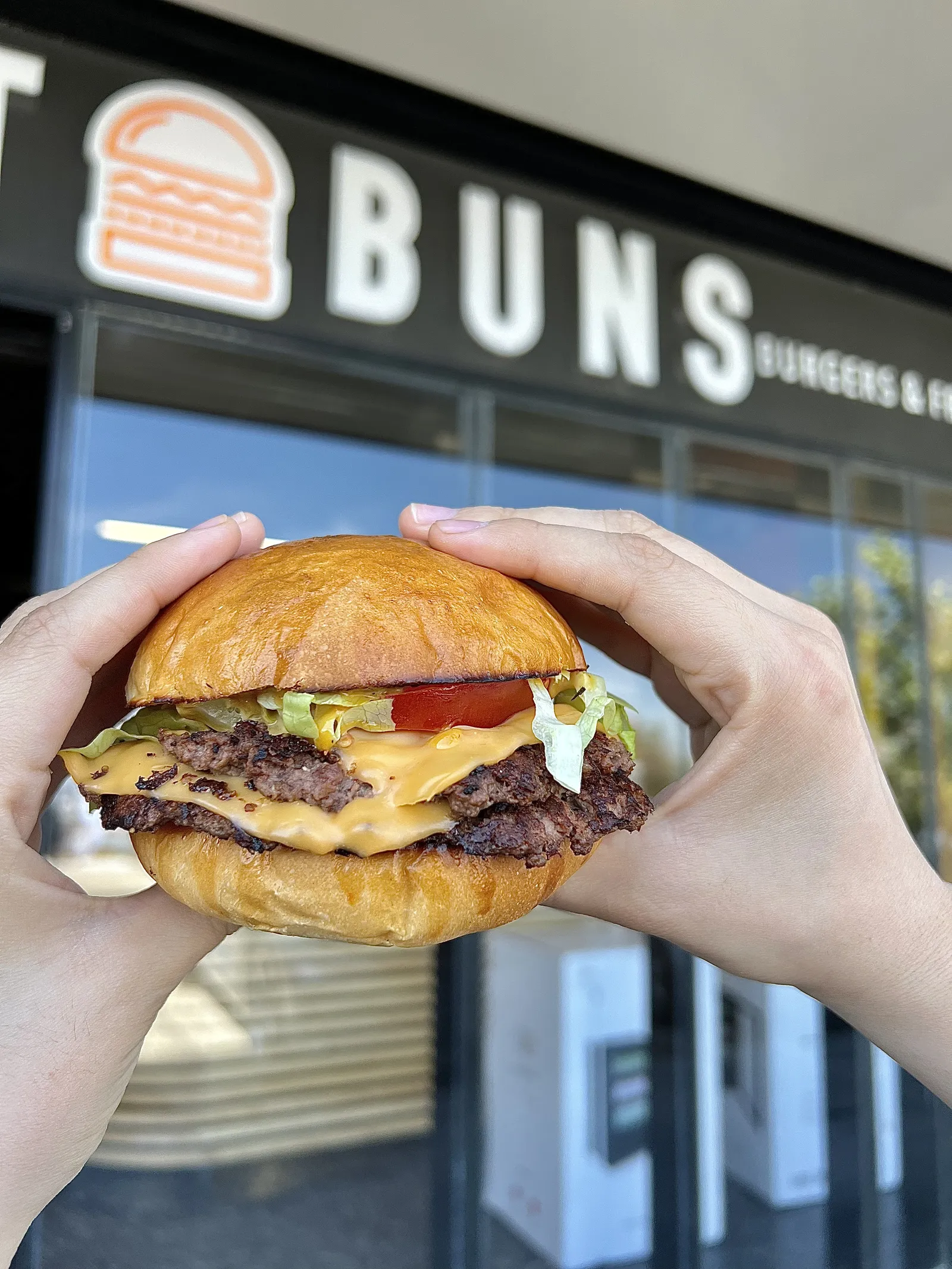 Hot Buns Zibata | Hamburguesas image 2