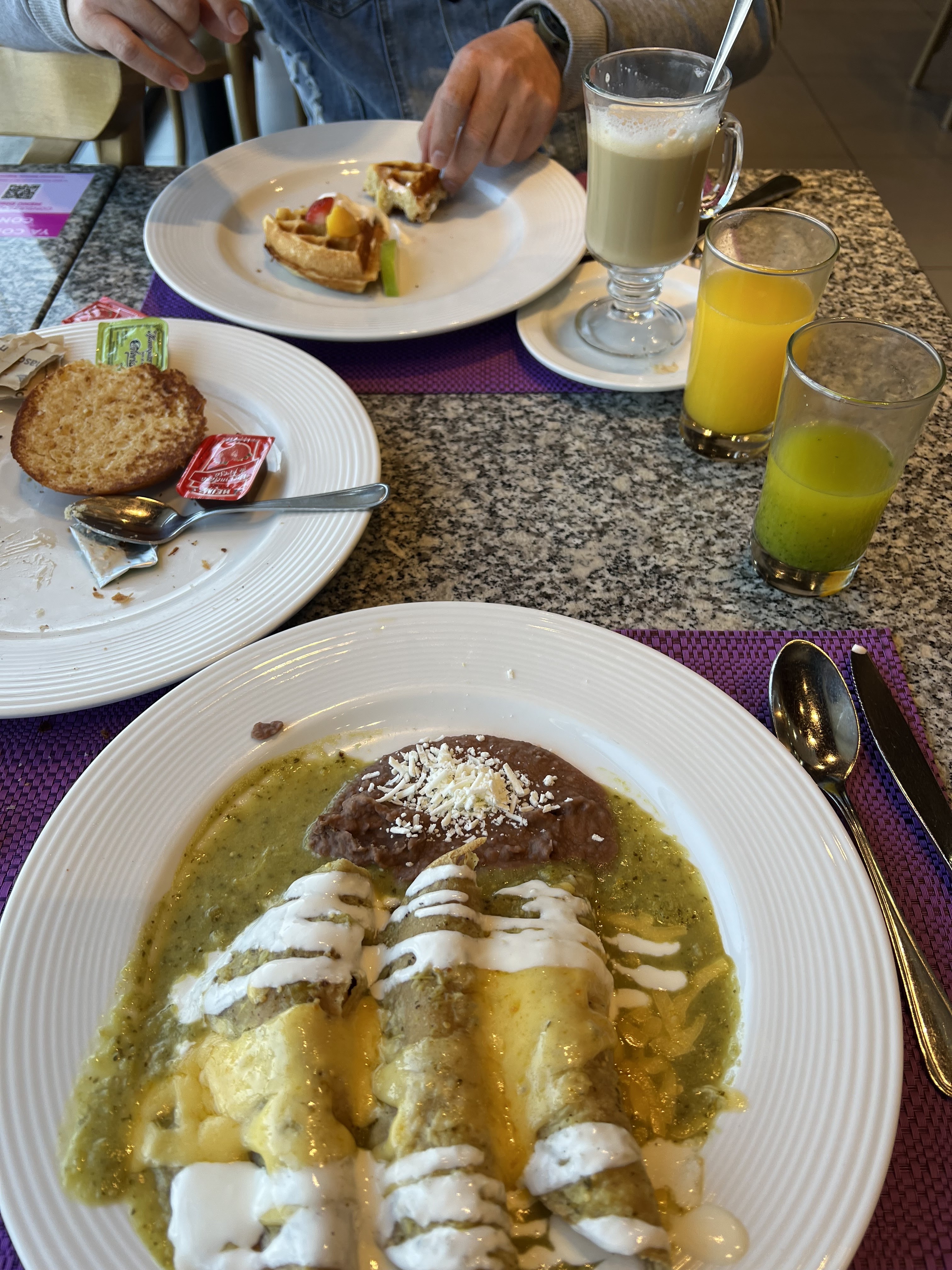 Restaurante Liverpool image 2