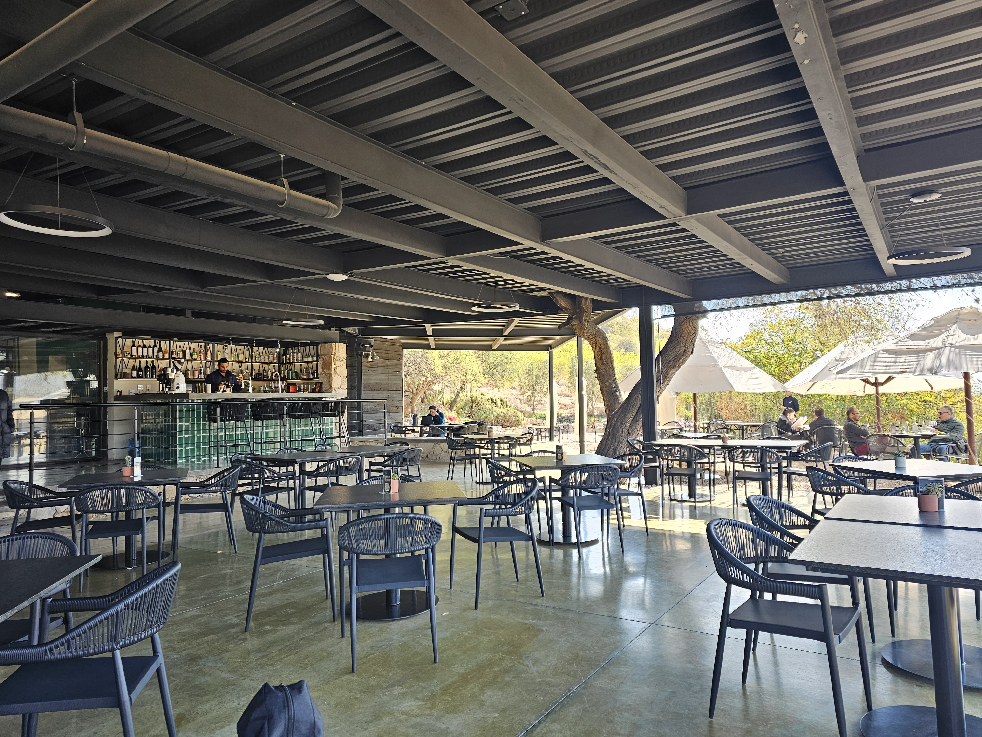 Vertical Restaurante y Bar - Viñedos Puerta del Lobo image 5