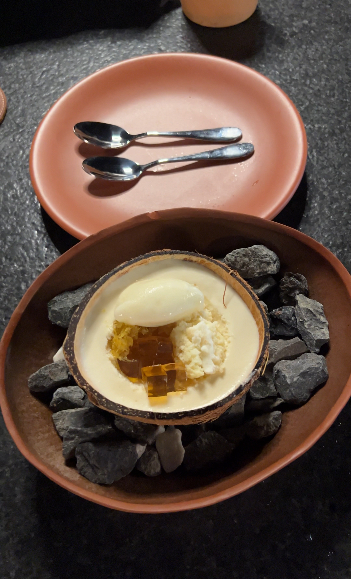 Vertical Restaurante y Bar - Viñedos Puerta del Lobo image 9