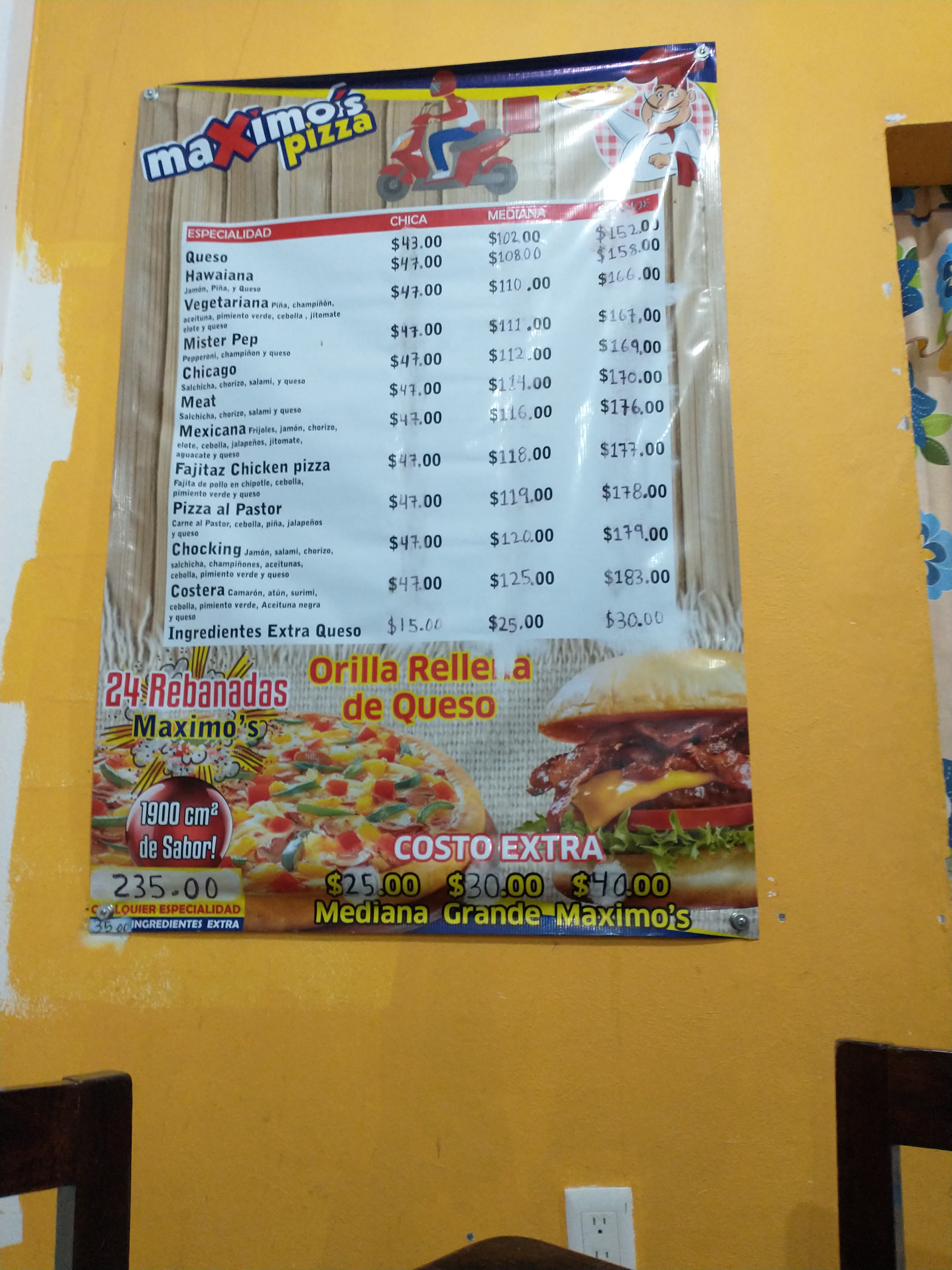 Maximos Pizza image 2