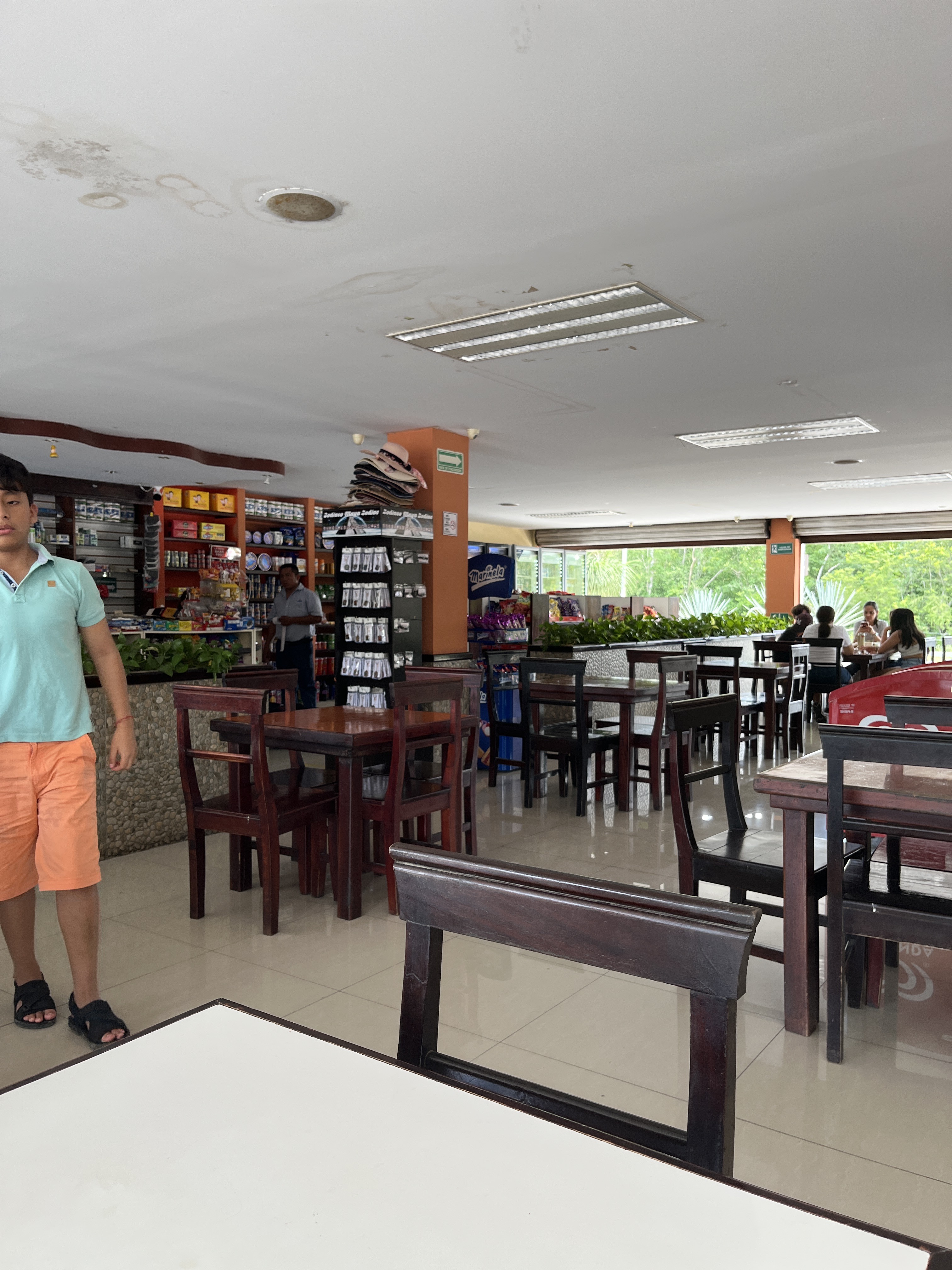 La Tía Restaurante image 6