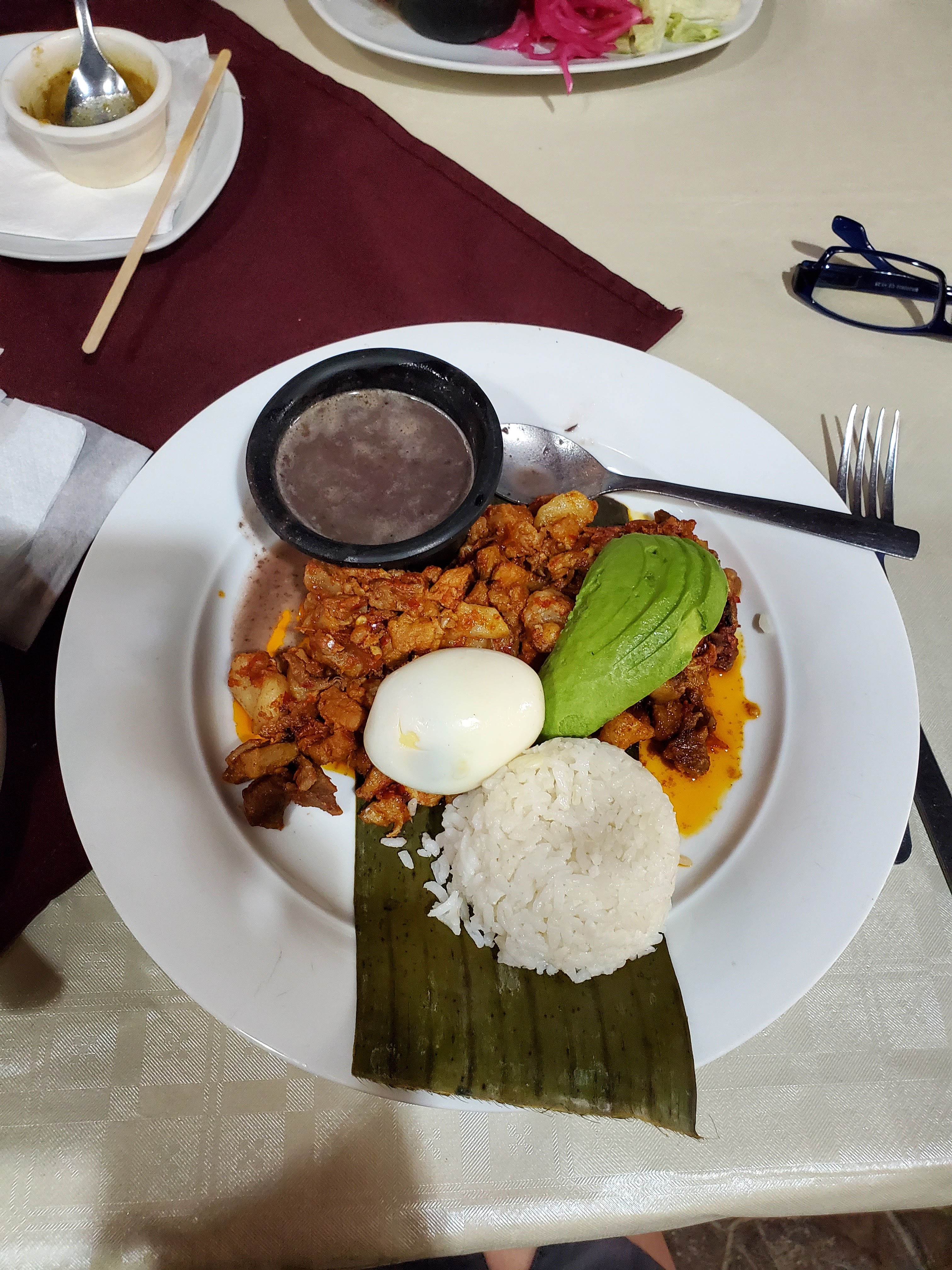 Eleganzza Restaurant image 8