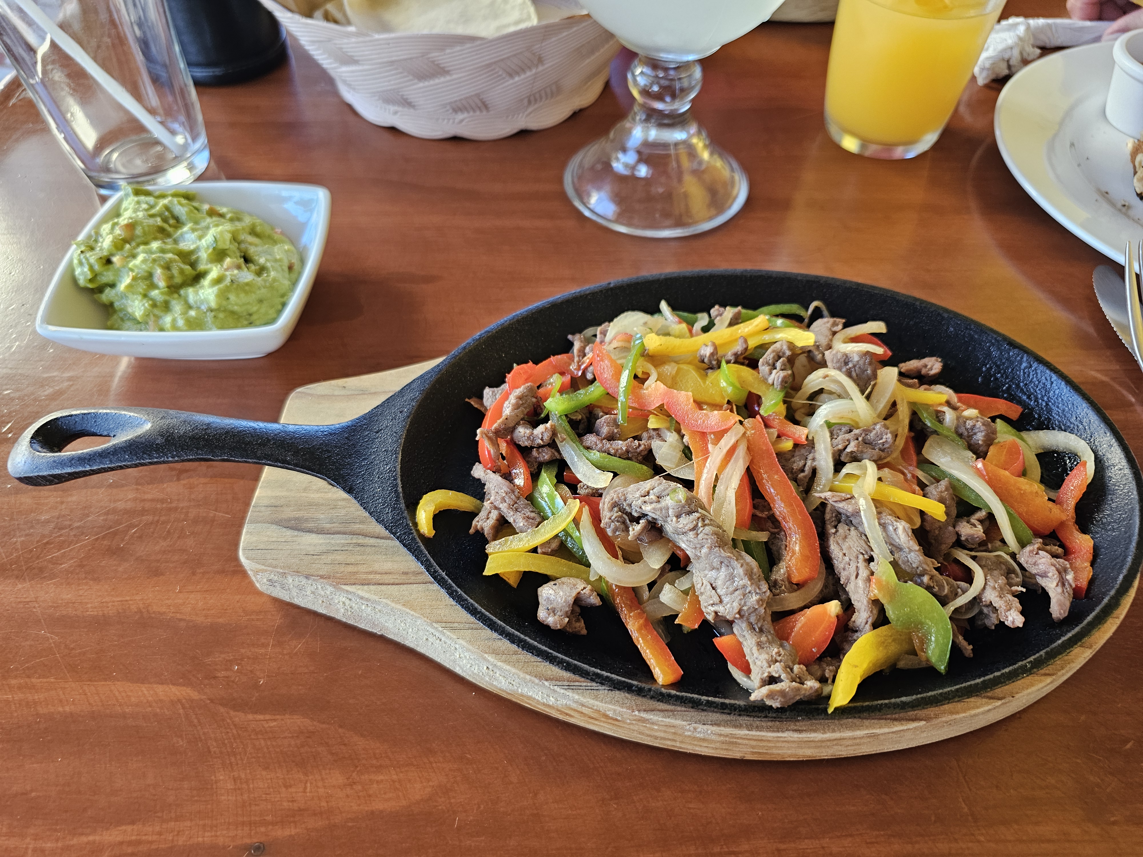 Los Portales Valladolid image 8