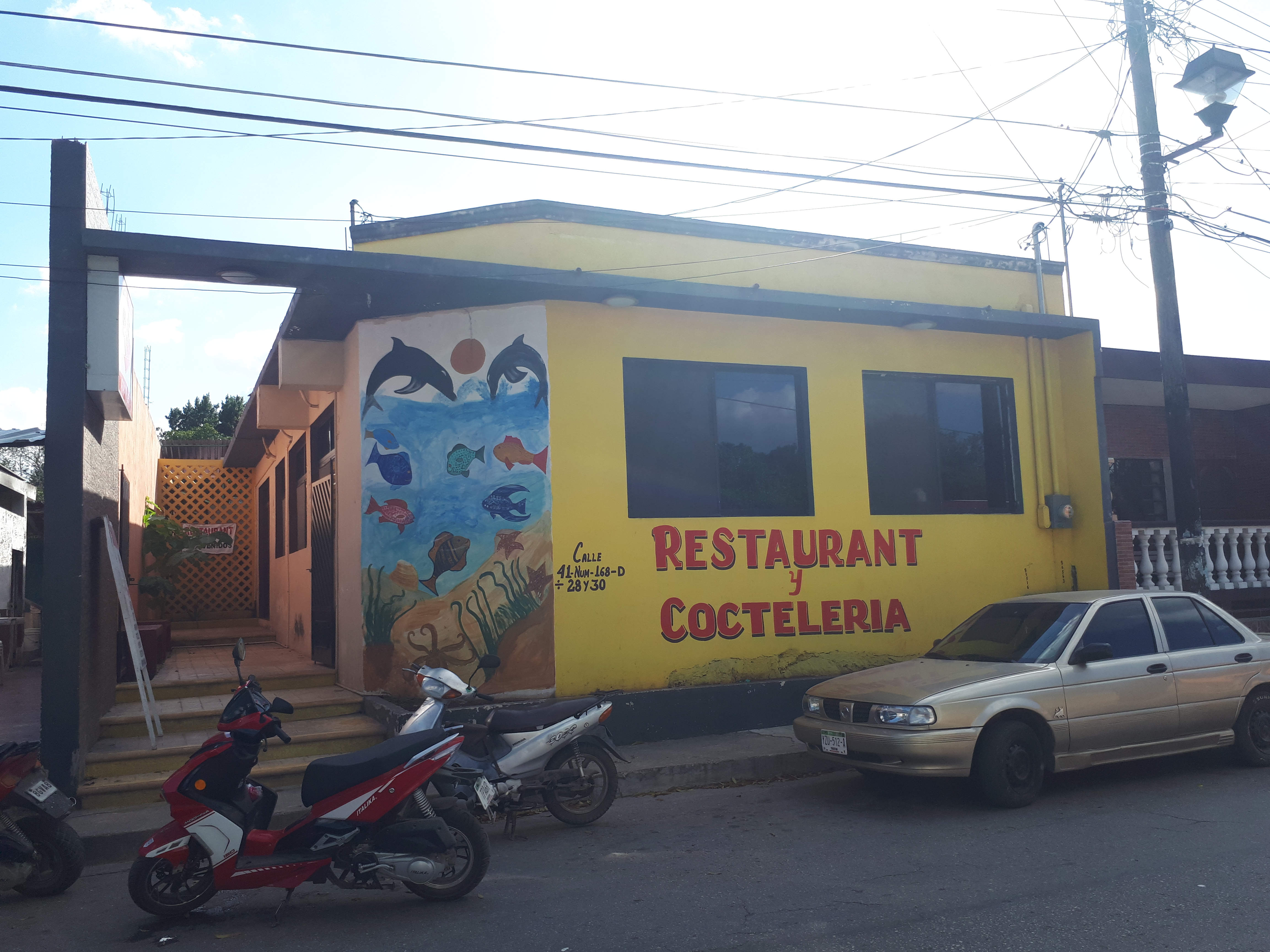 Restaurant Gabby & Charlies image 10