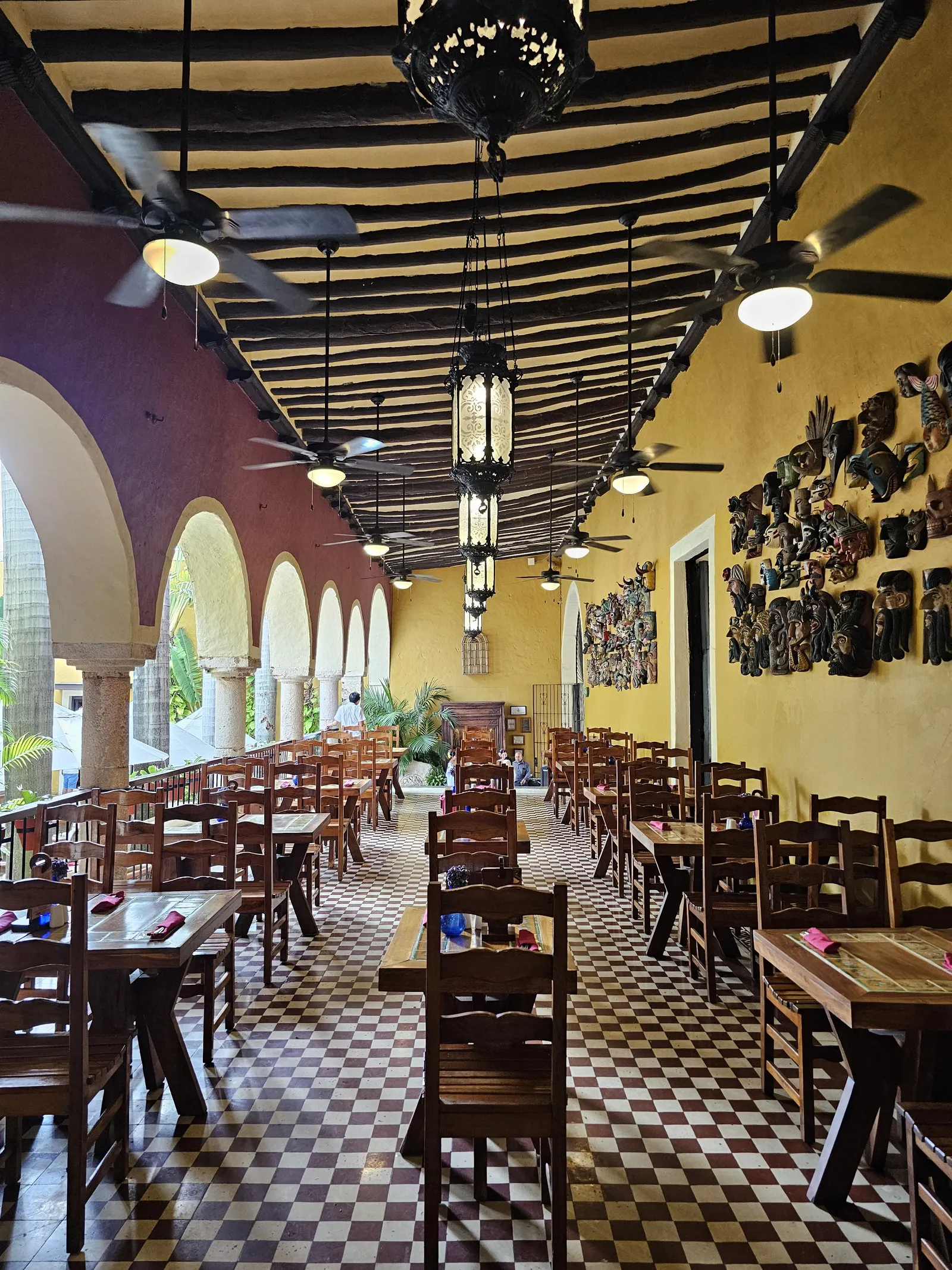 La Casona de Valladolid image 6