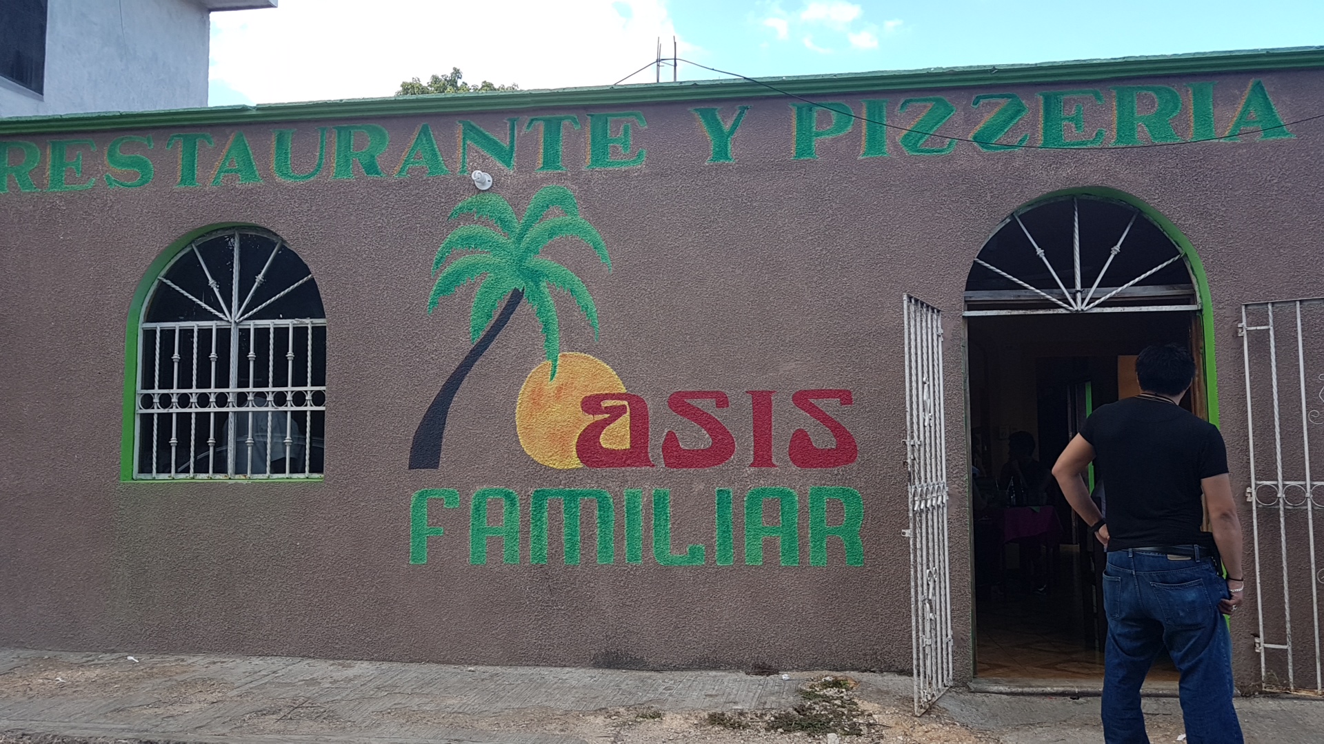Restaurant & Pizzeria Oasis image 1