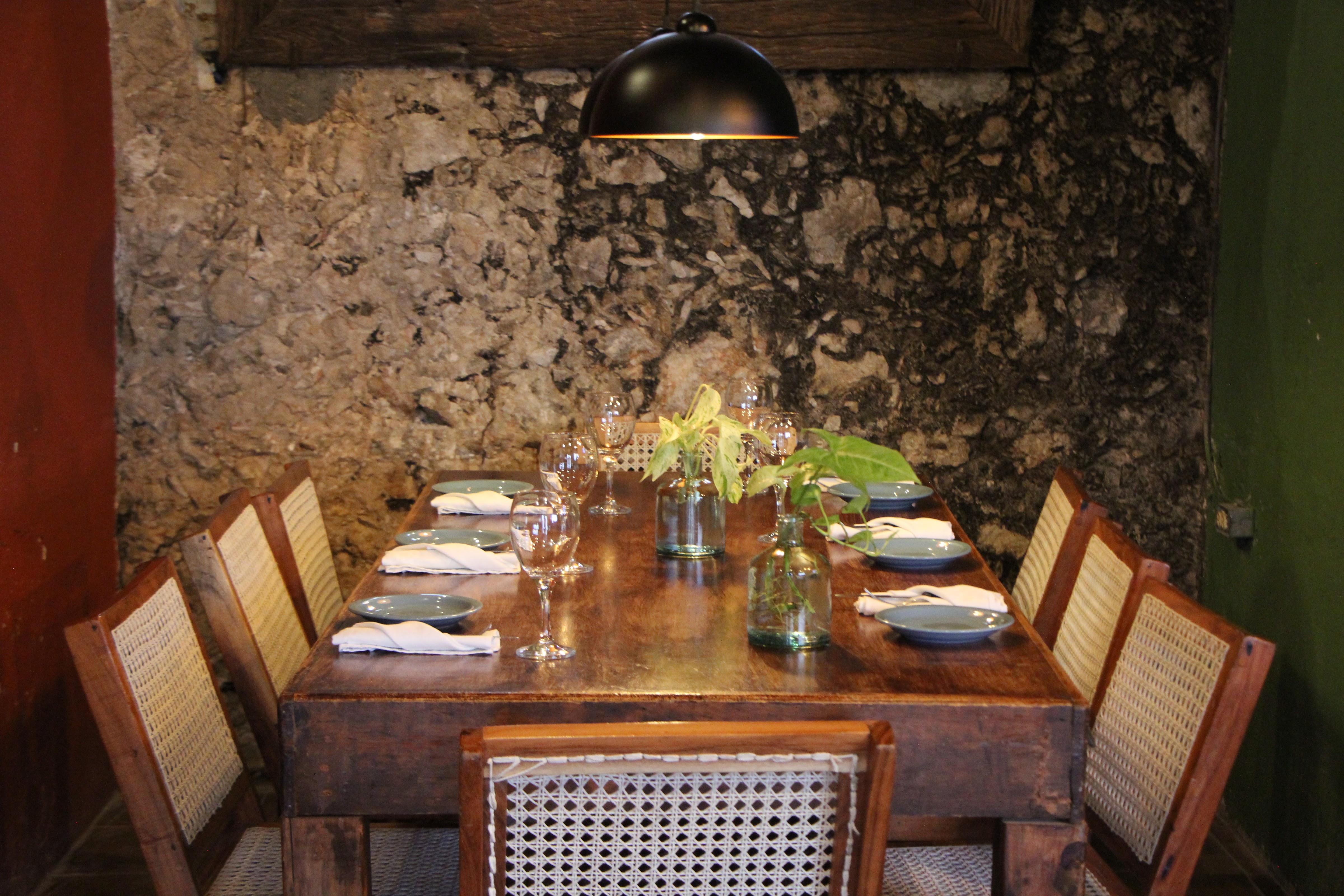 Cafeina Bistro image 9