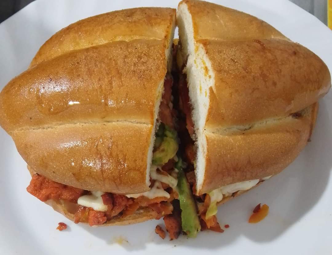 Taquería Mixtacos sabor oaxaqueño image 1