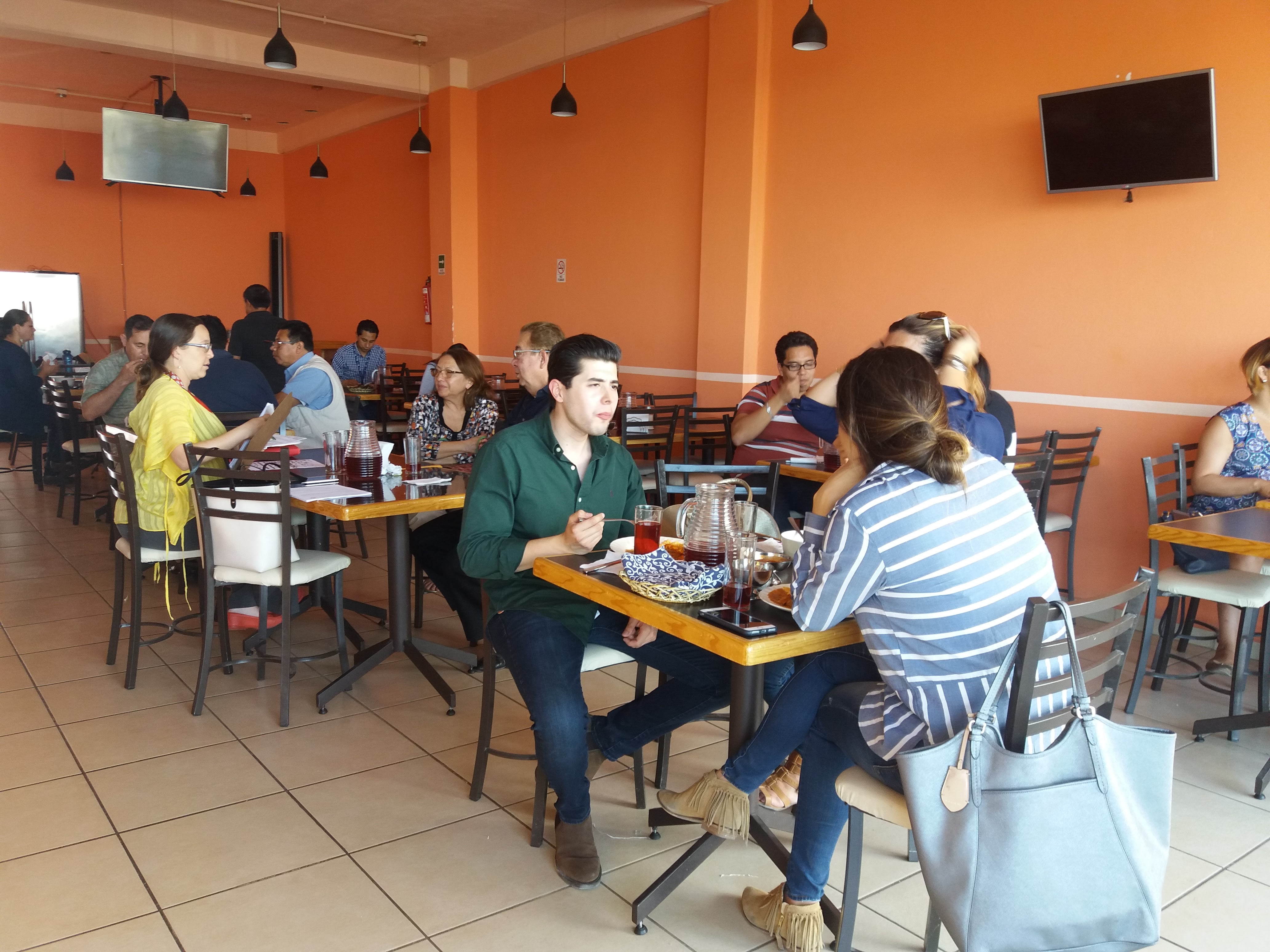 Delice's Restaurante image 1