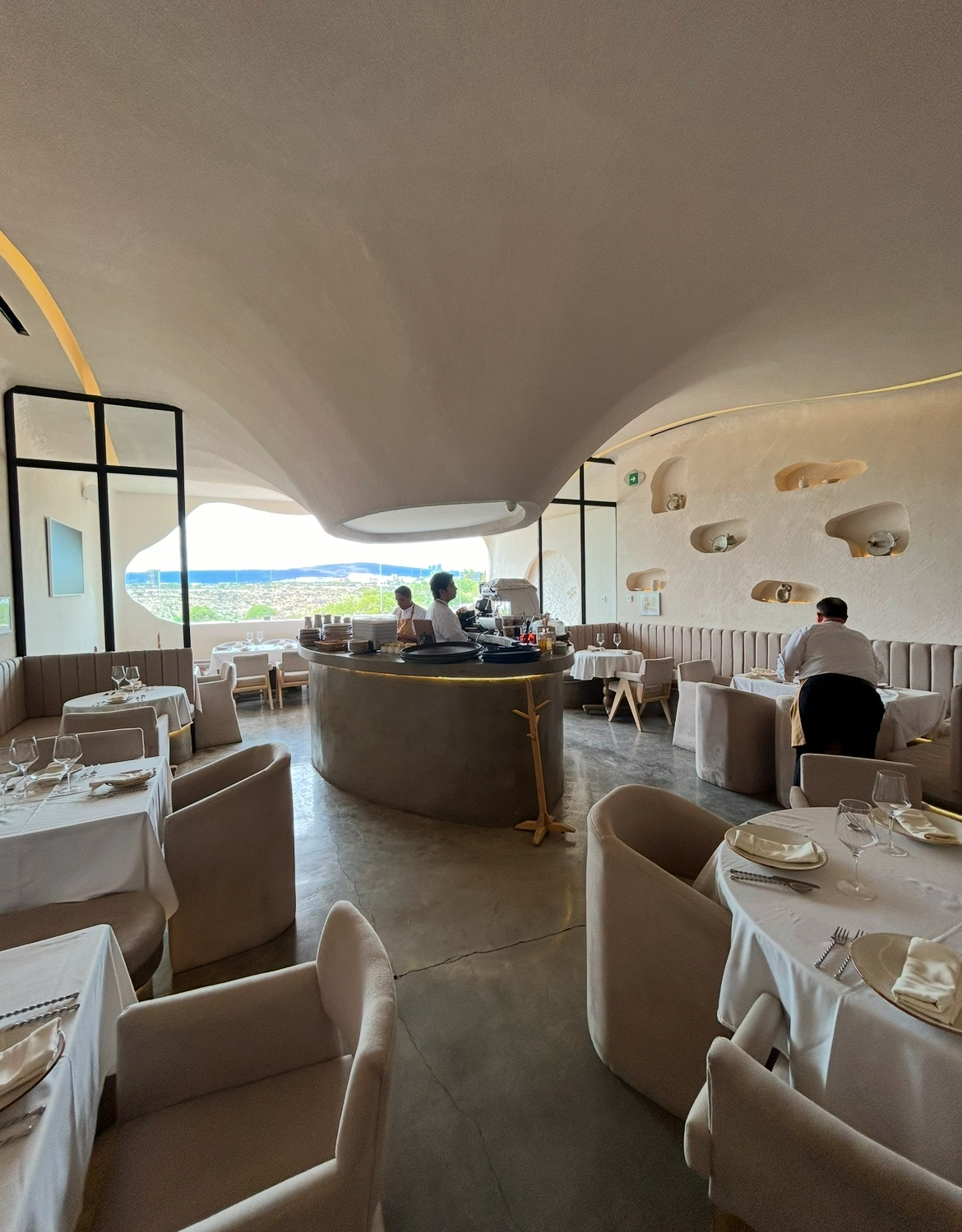 Mazze Mediterranean Kitchen image 3