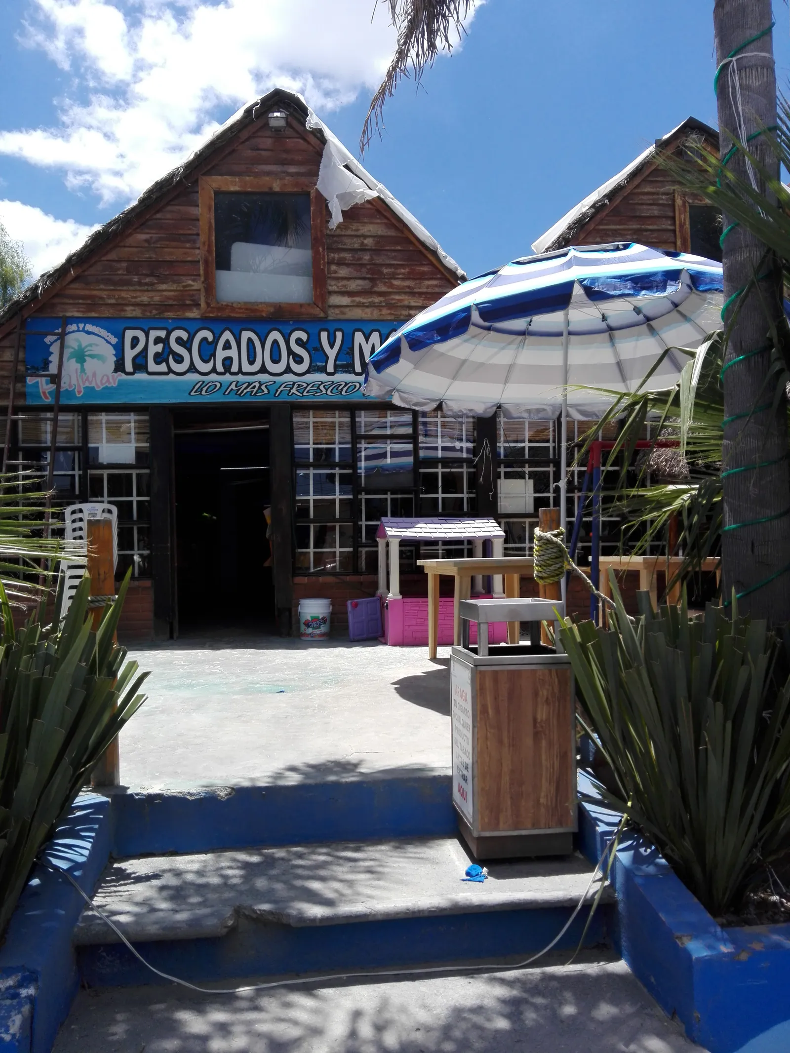 Pescados Y Mariscos El Palmar image 1