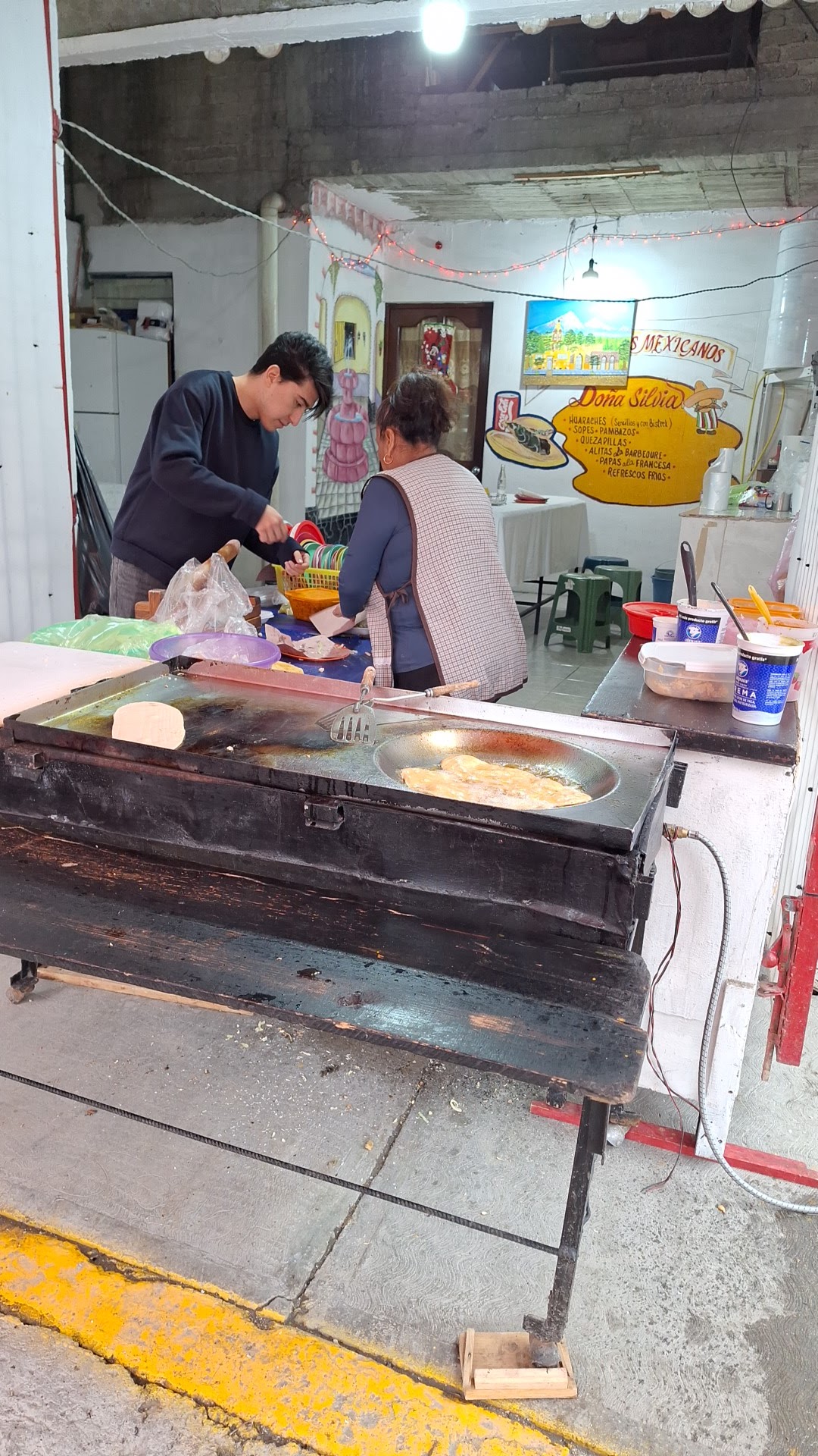 ANTOJITOS MEXICANOS "SILVIA" image 4