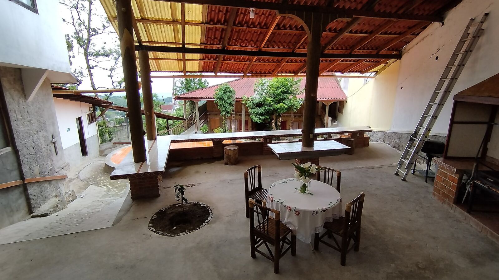 Hotel Quetzalin image 4