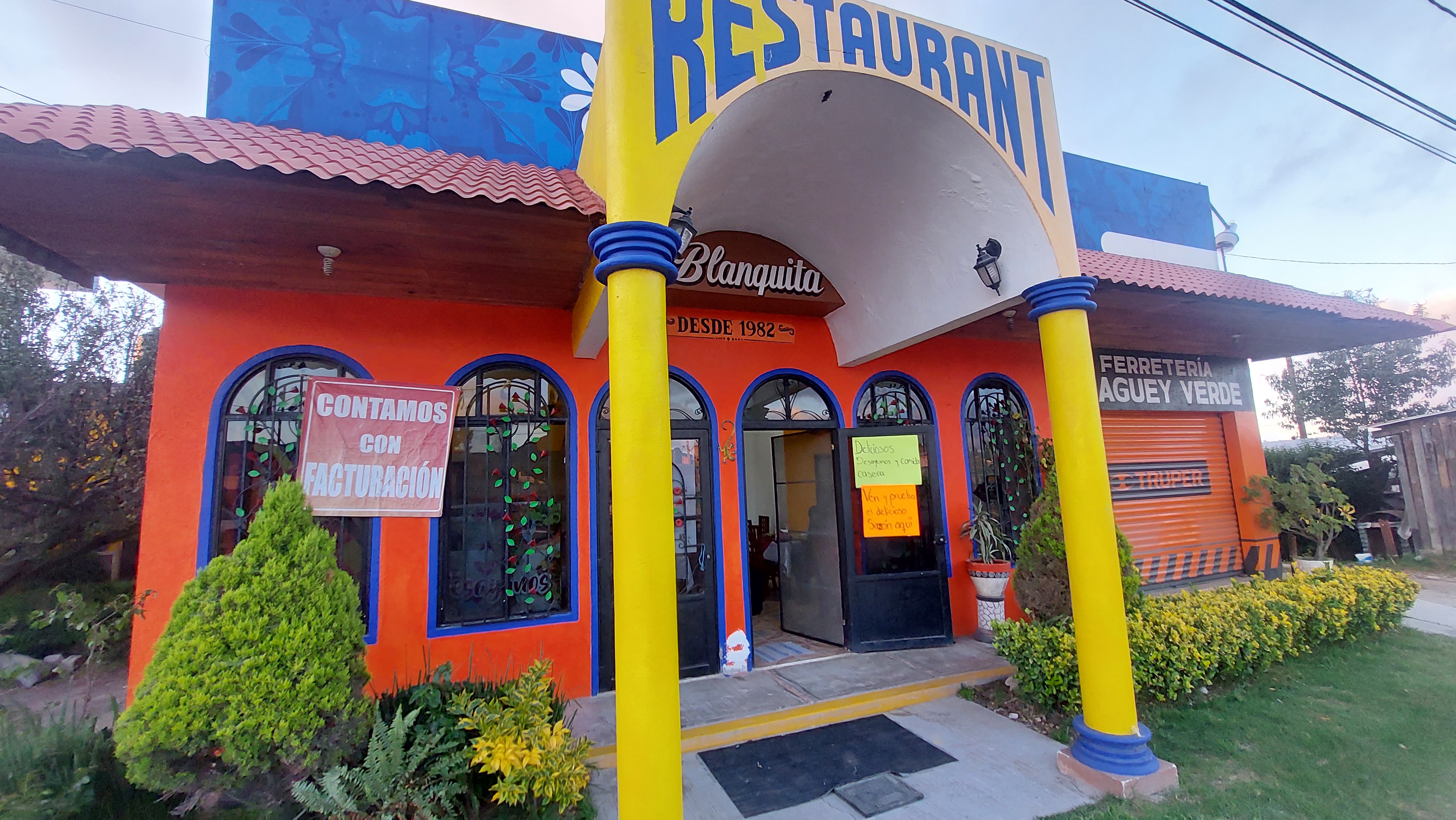Restaurant Familiar Blanquita image 1