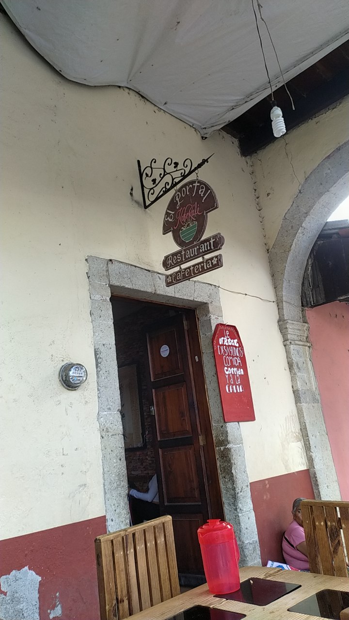 Restaurant El Portal Kafekali image 4