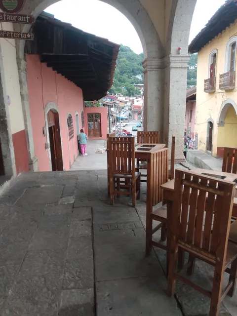 Restaurant El Portal Kafekali image 6