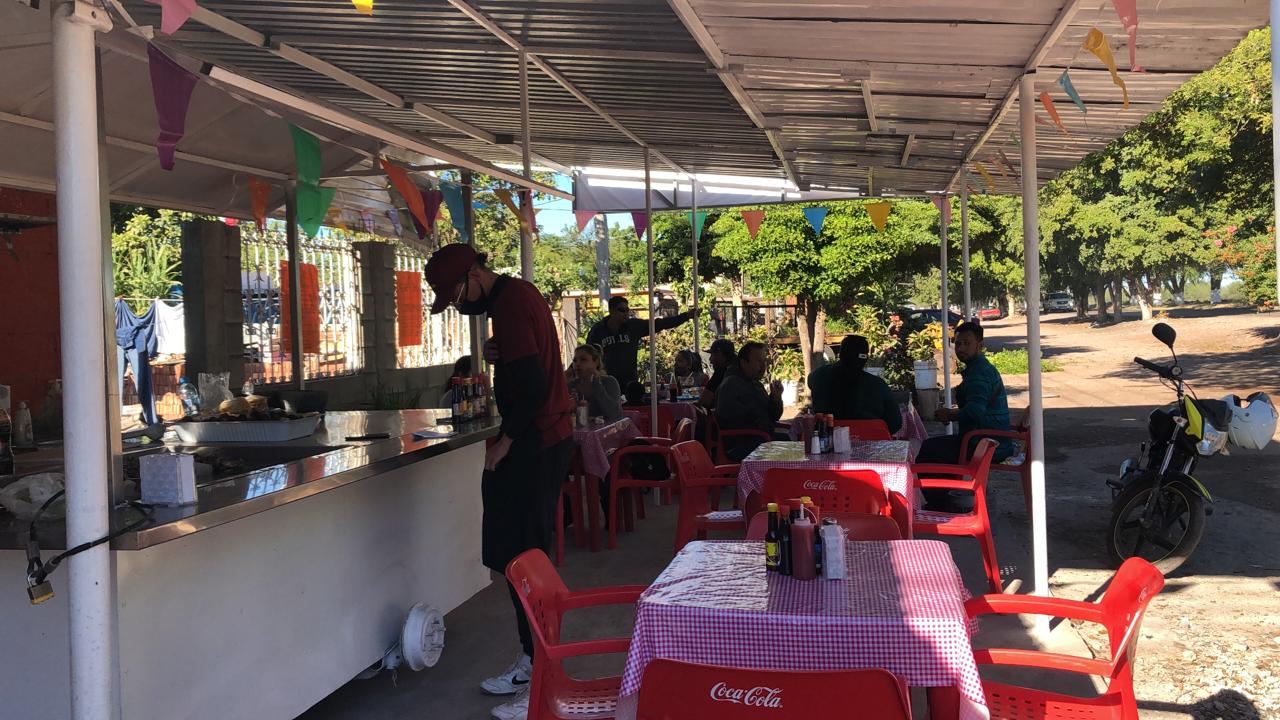 Mariscos L&L image 3