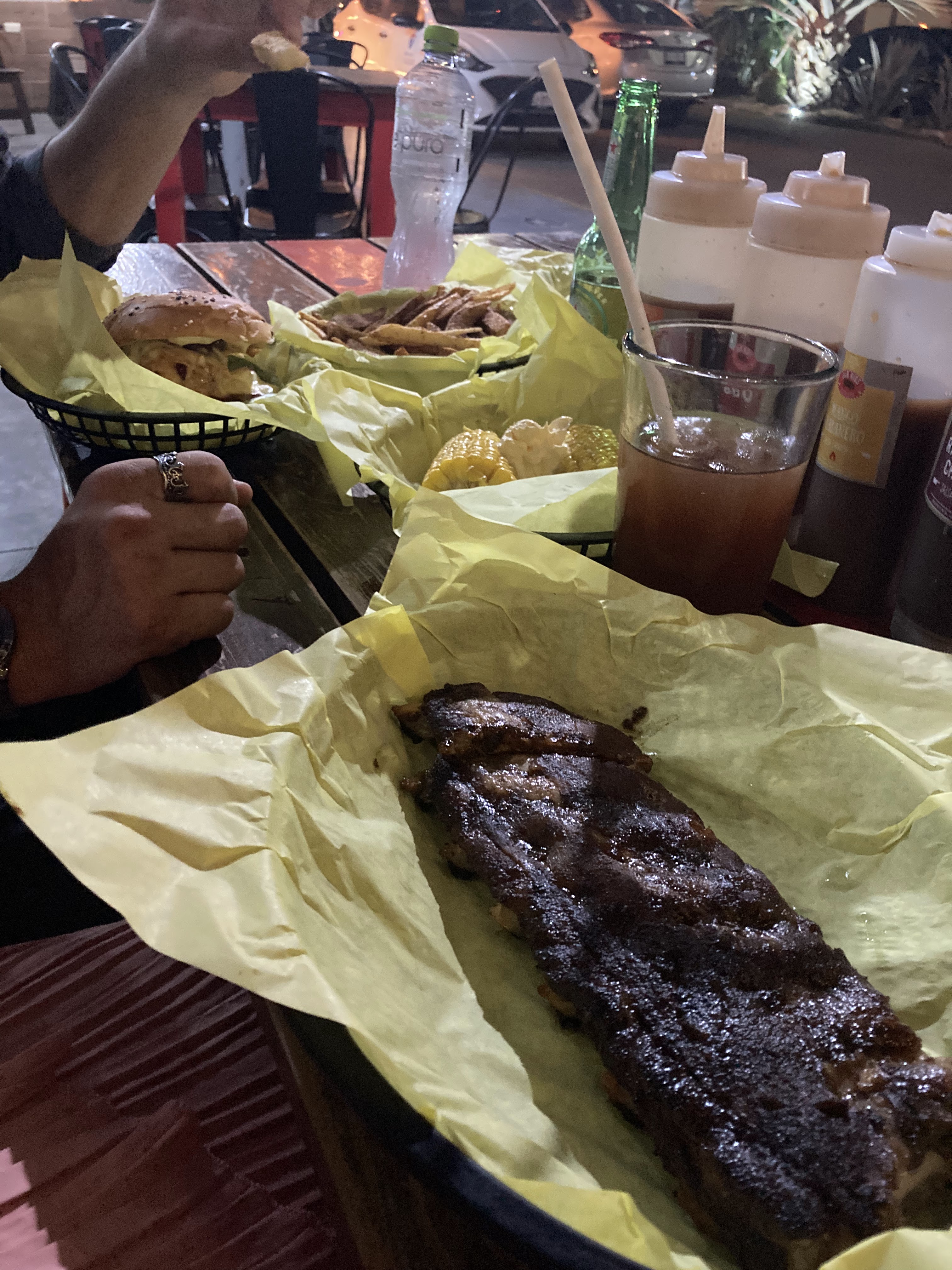 J&R Ribs Costilleria image 4