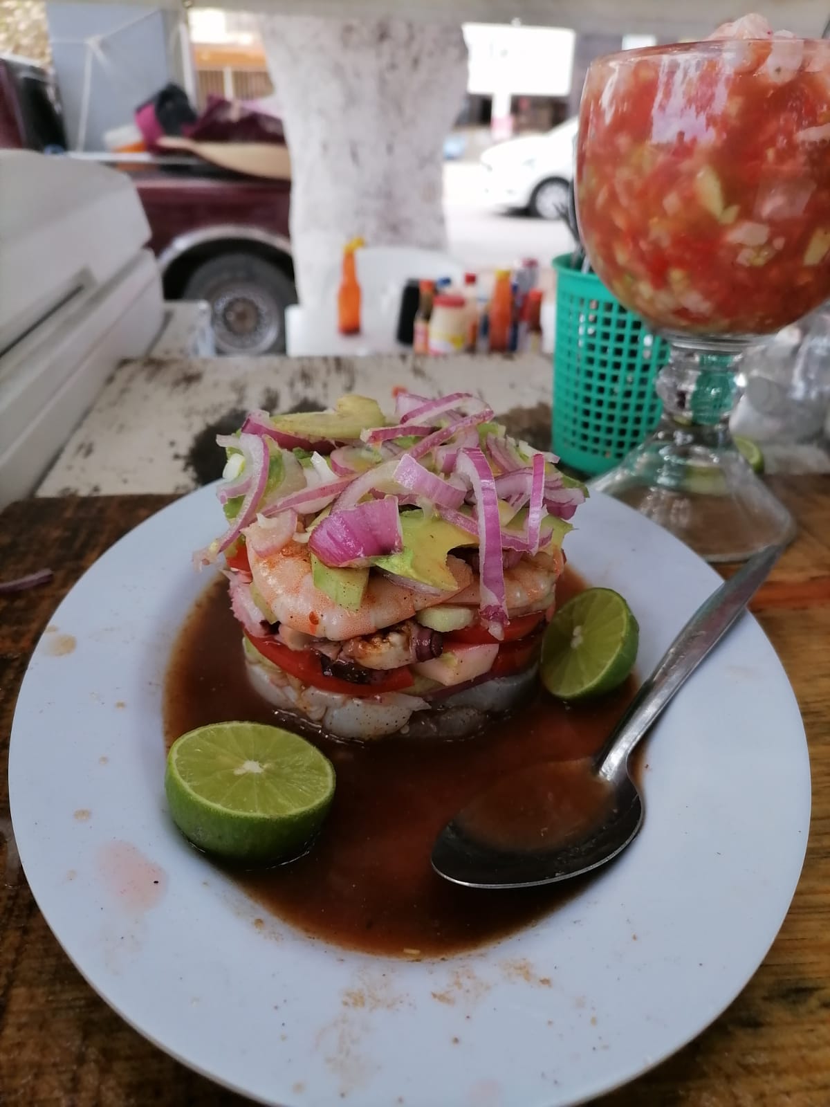 Mariscos el parientito image 7