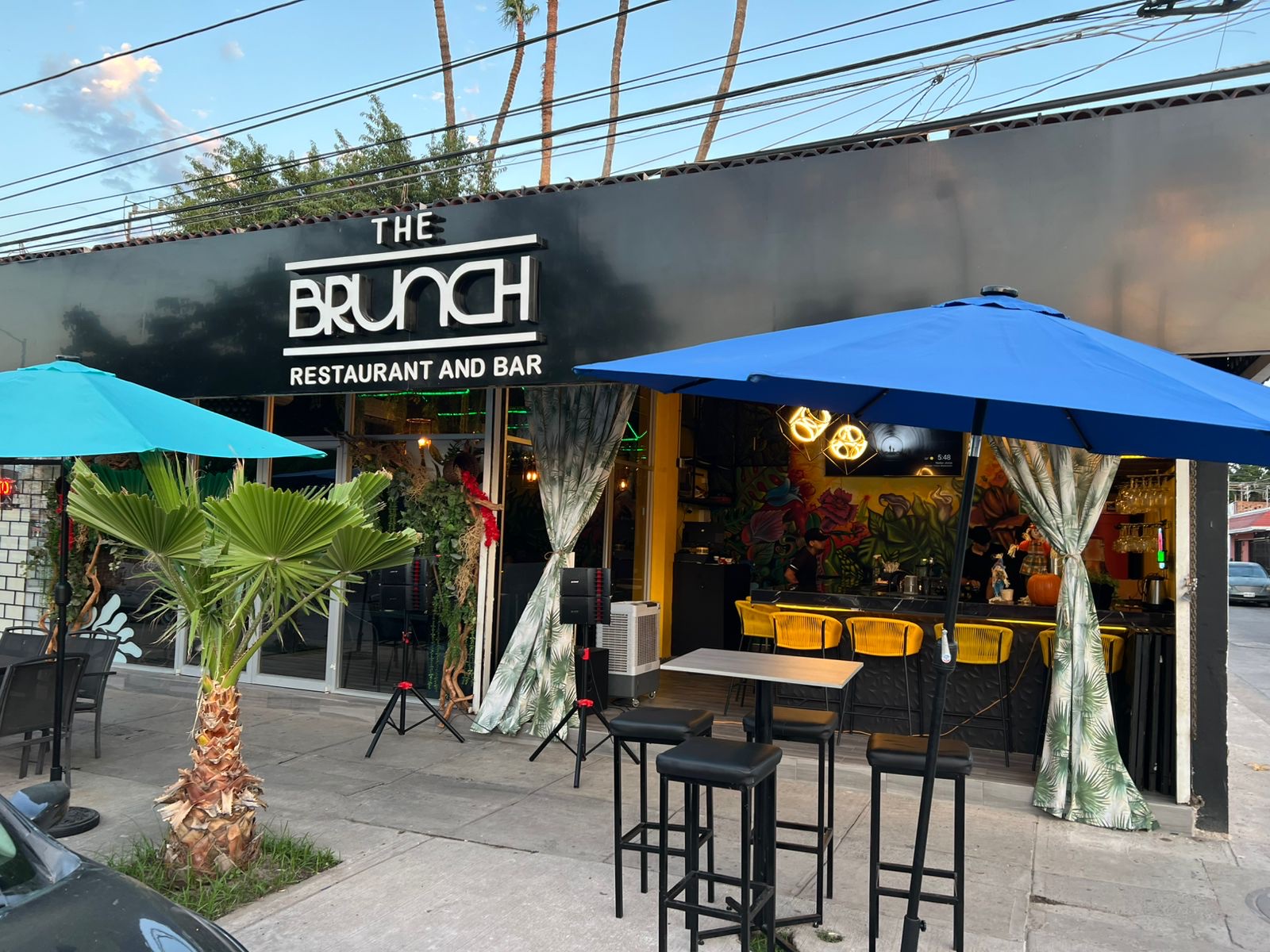 THE BRUNCH RESTAURANT AND BAR image 1