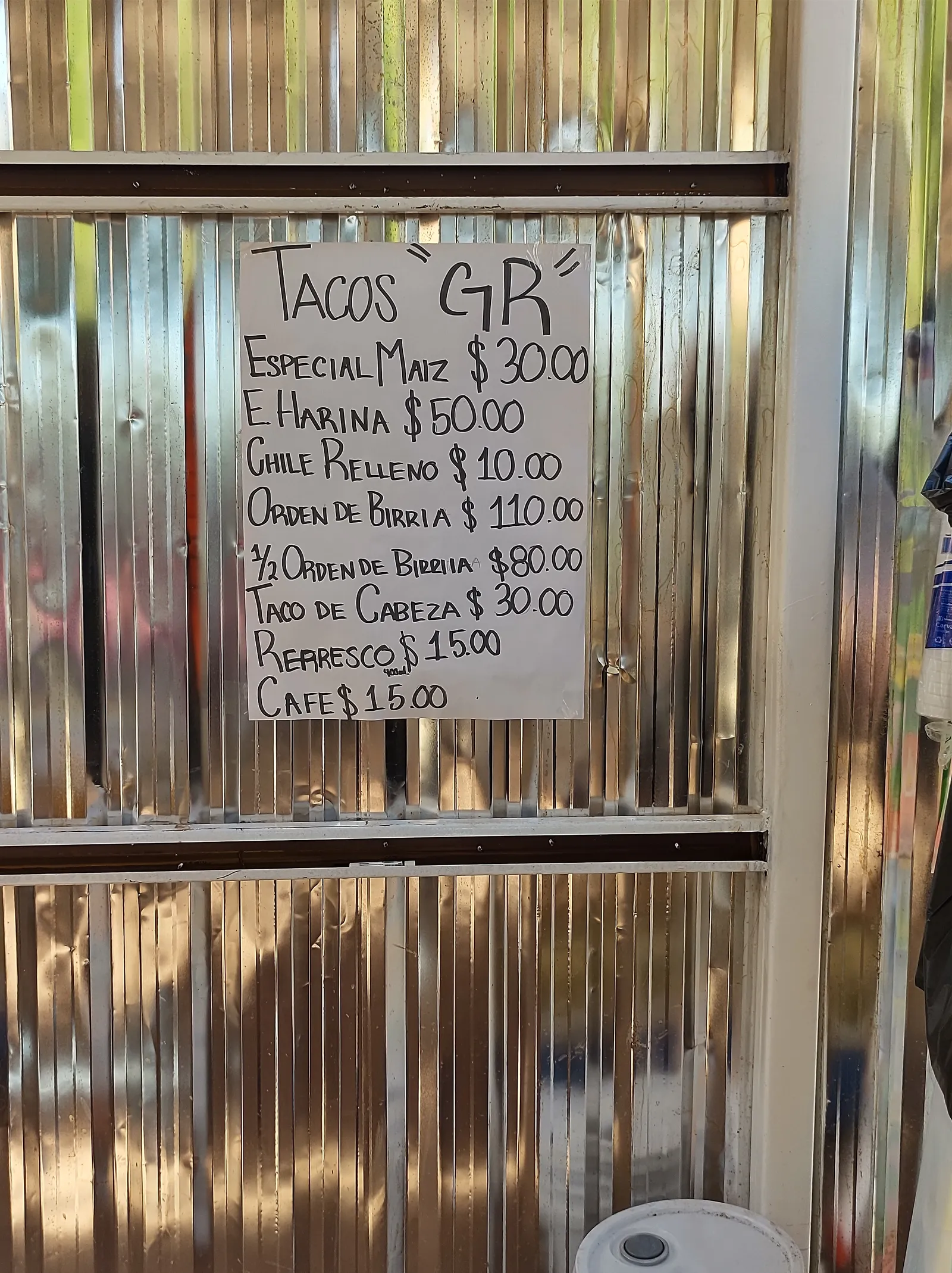 TACOS GR (BIRRIA DE RES Y CABEZA) image 8