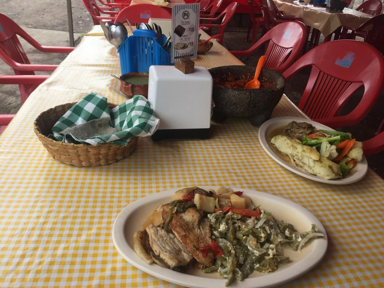 Almuerzos Gaby image 2