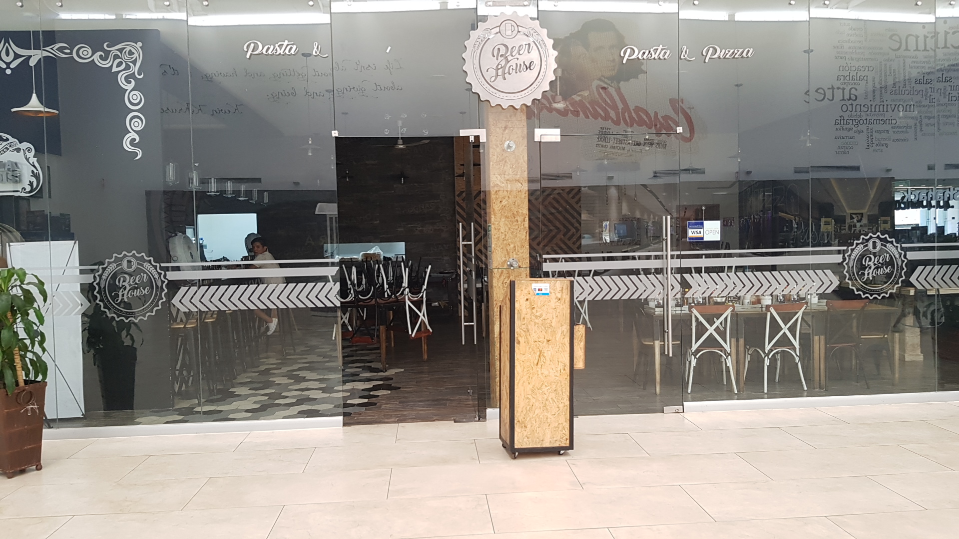 Pizza House Zamora image 1