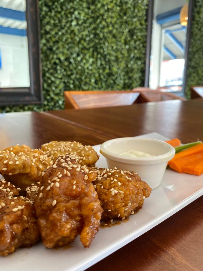 Magnolia lounge image 5