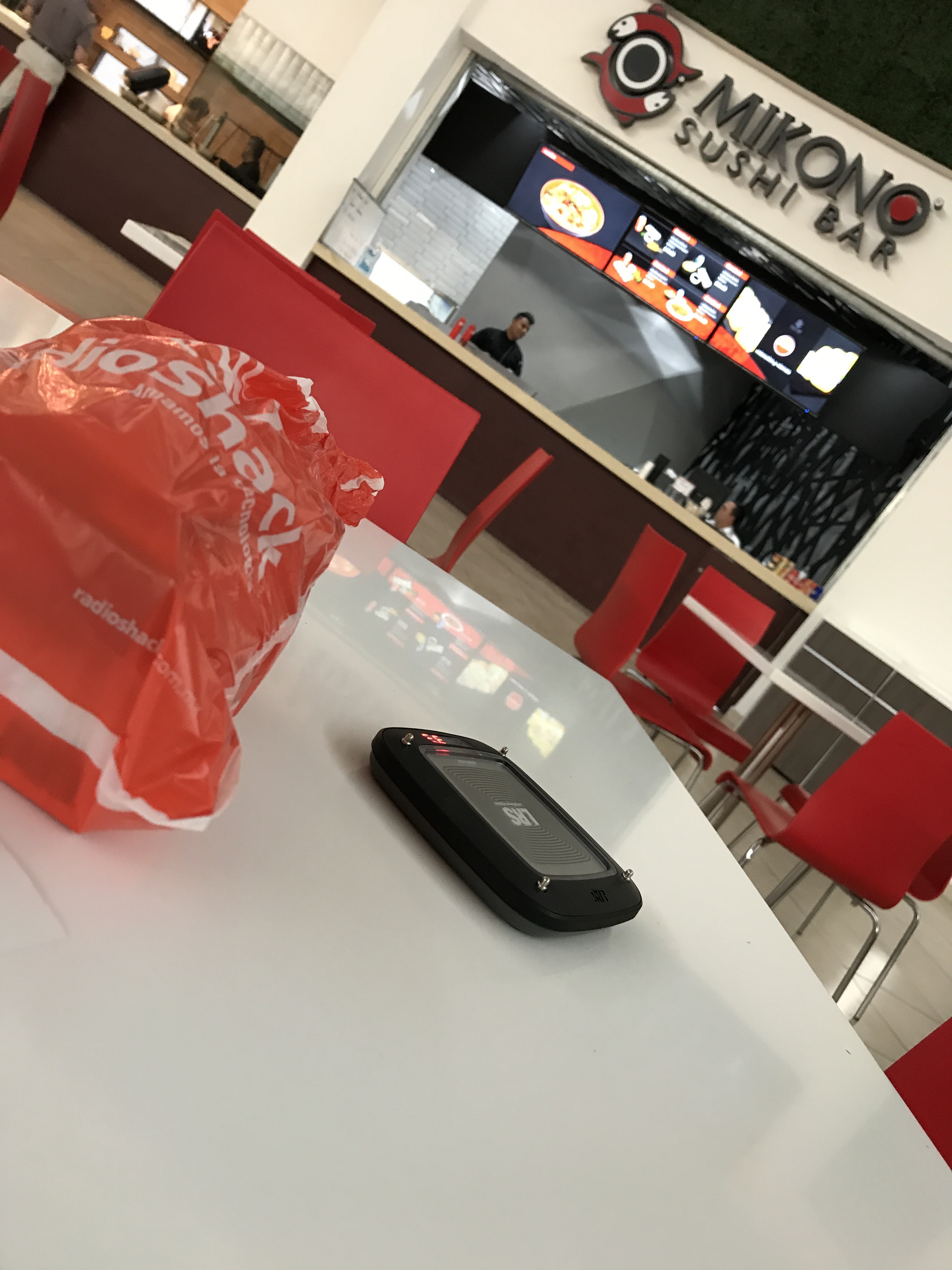 Mikono Sushi Bar image 2