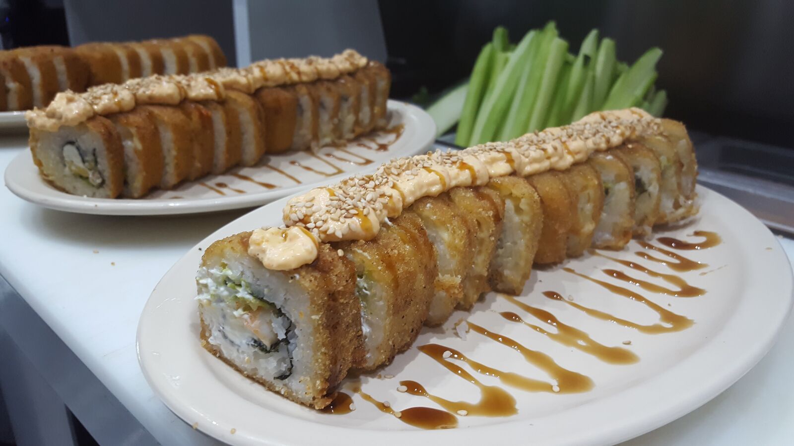 Mikono Sushi Bar image 5