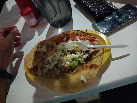 Tacos y Revolcadas David image 3
