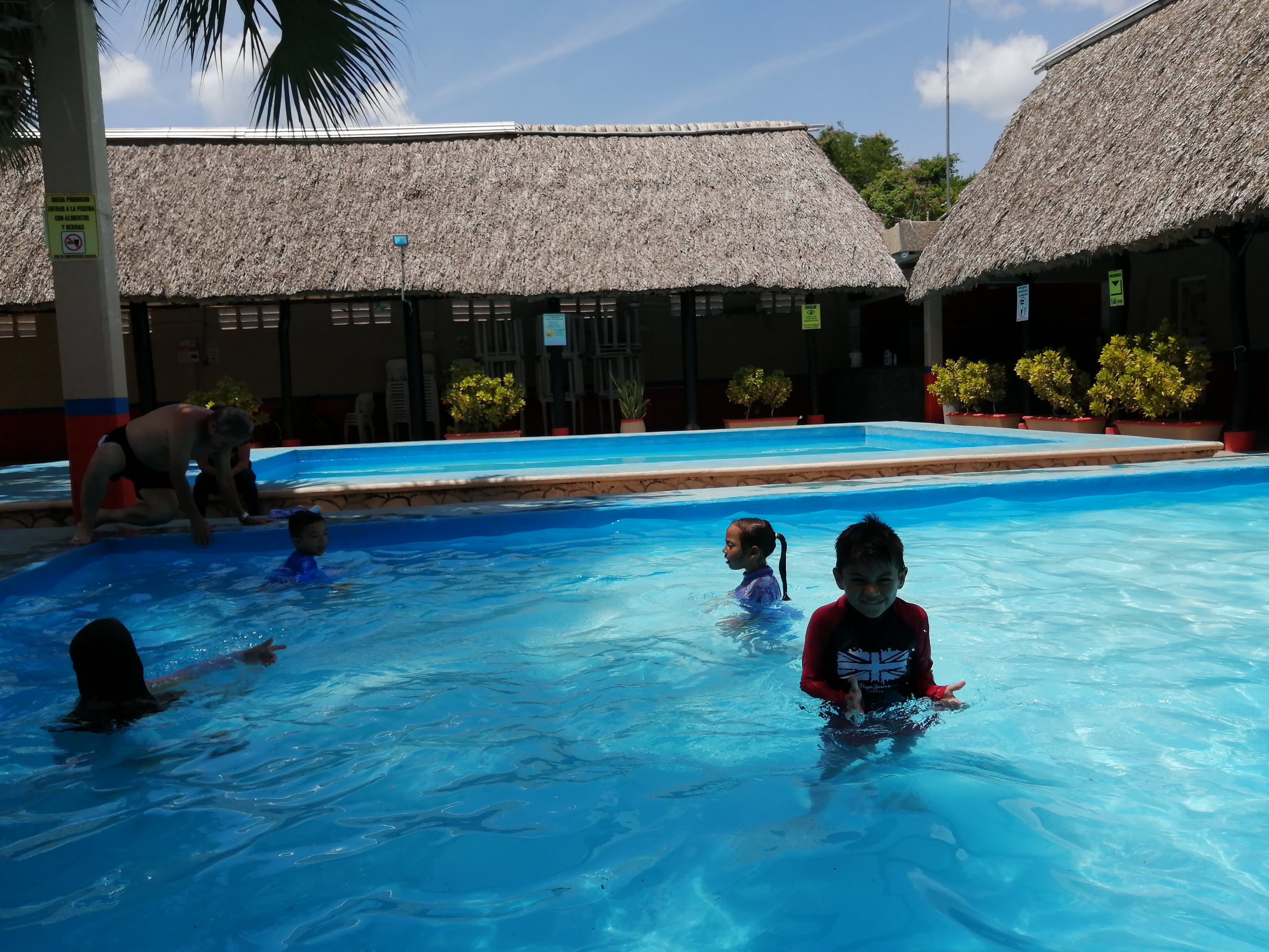 Boulevard Restauran And Grill image 2