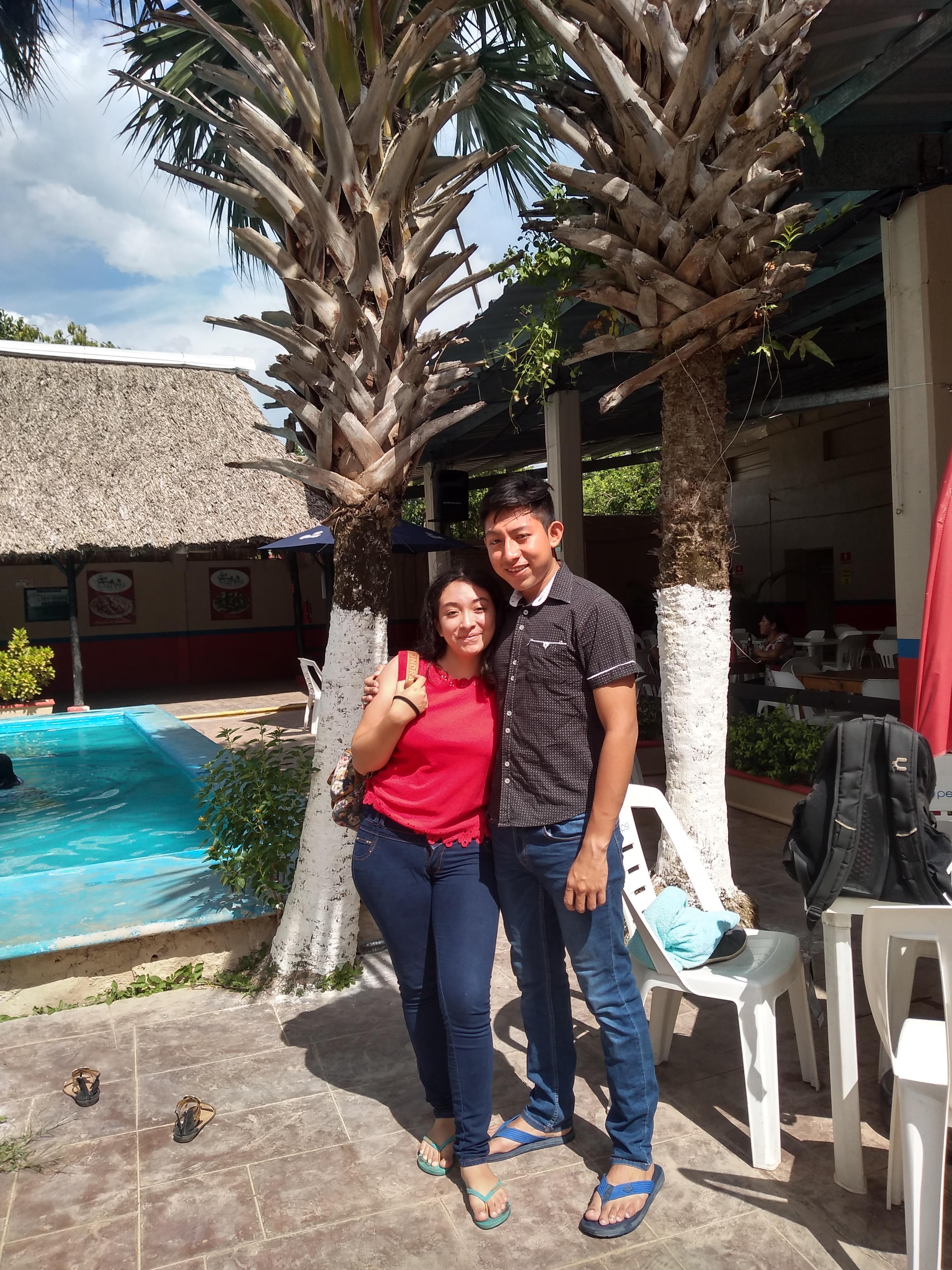 Boulevard Restauran And Grill image 9