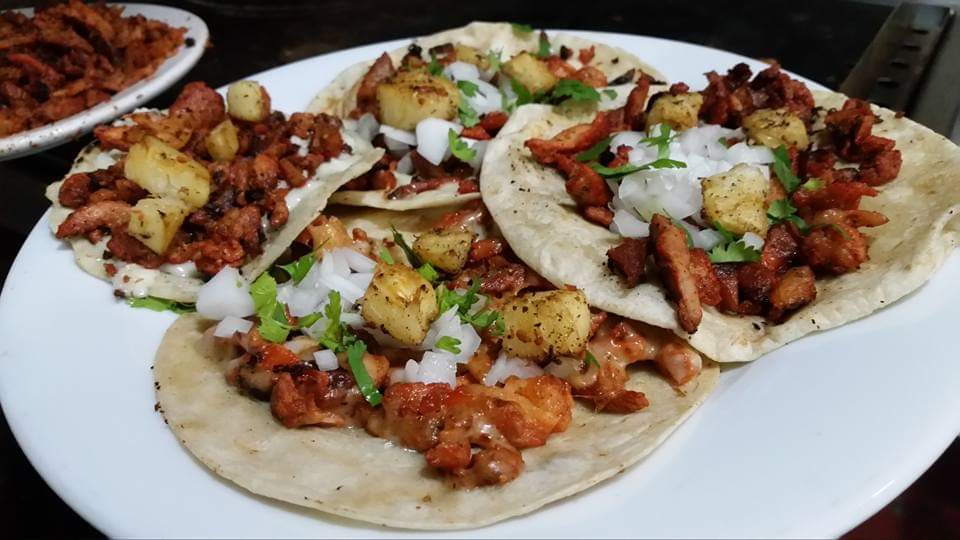 Las Torres Restaurant Bar & Grill image 9