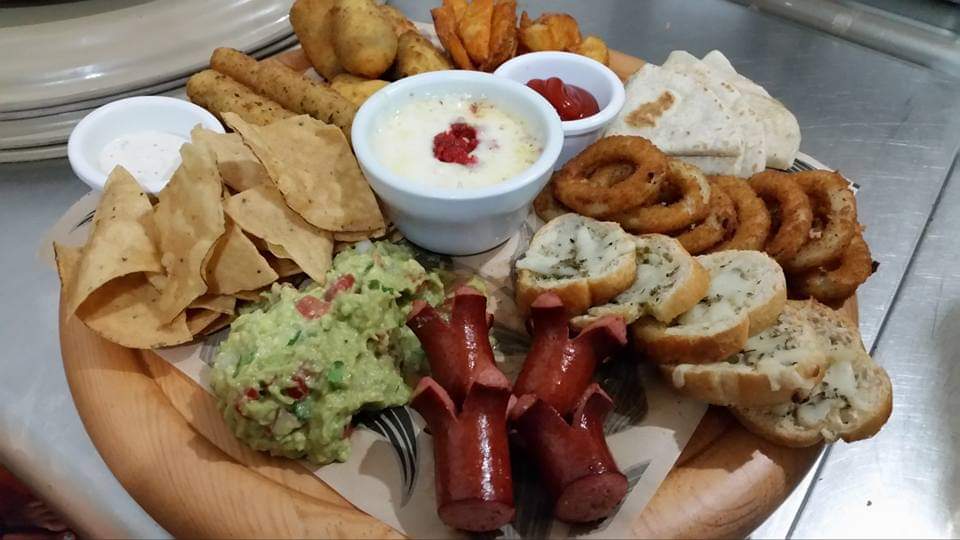 Las Torres Restaurant Bar & Grill image 10