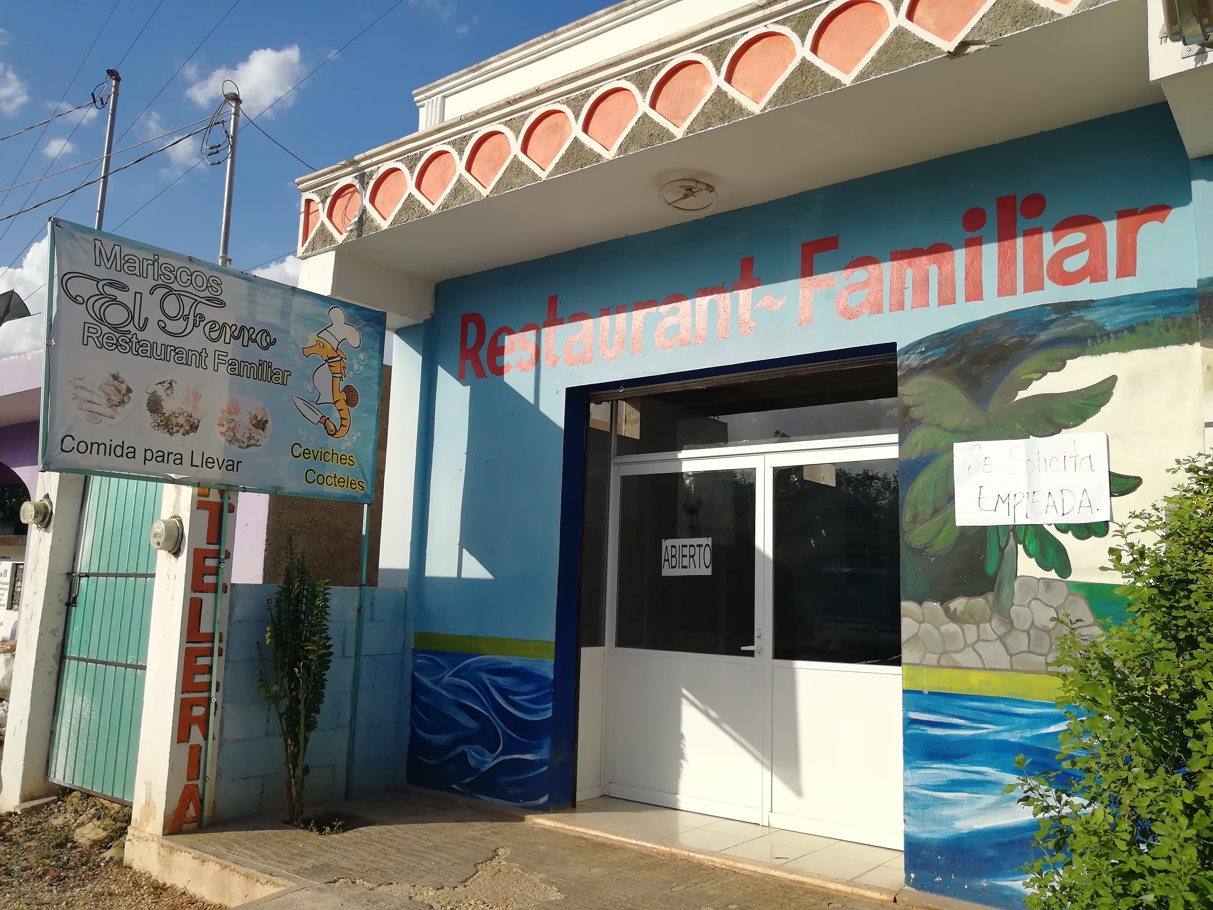 El Ferro Restaurant Familiar image 1