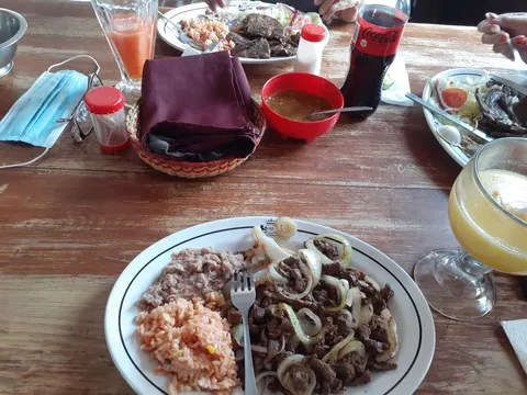 El Madrigal image 2