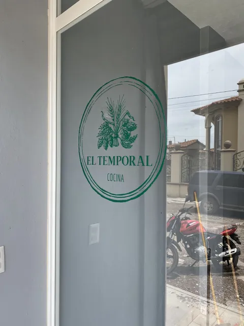 El Temporal - Cocina image 1