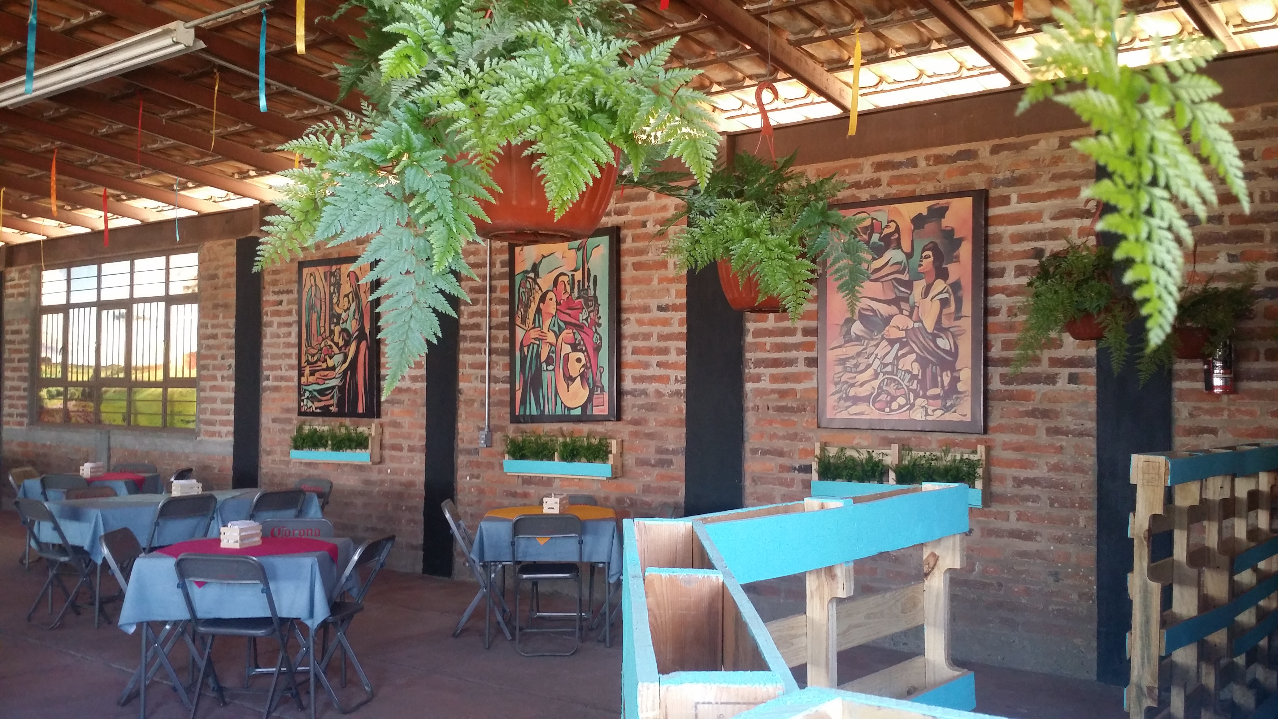 El Catorce Restaurant image 4