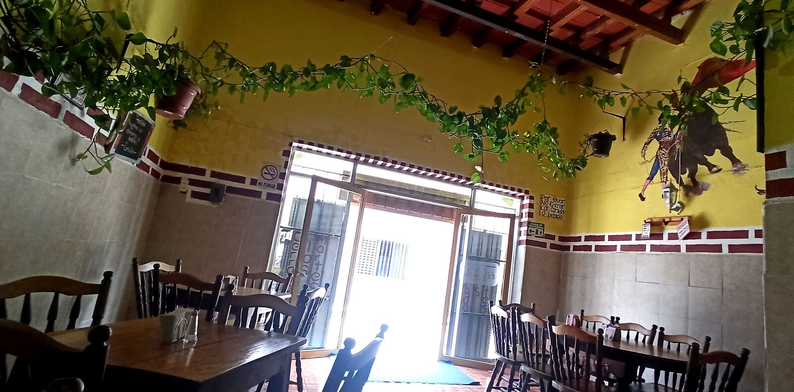 Restaurant LA CASA La Tremenda 2 image 1
