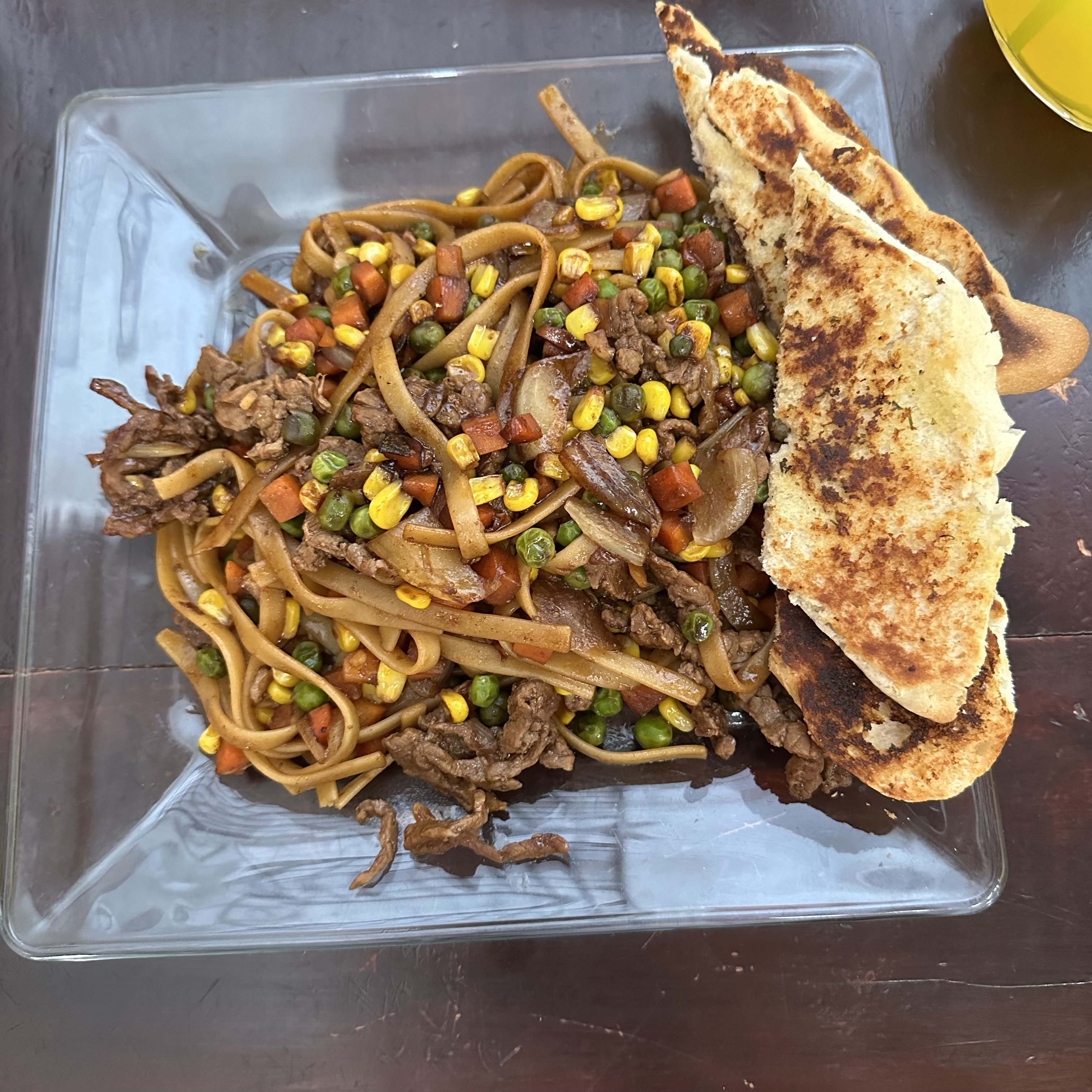 El Marquez Restaurant & Bar image 1