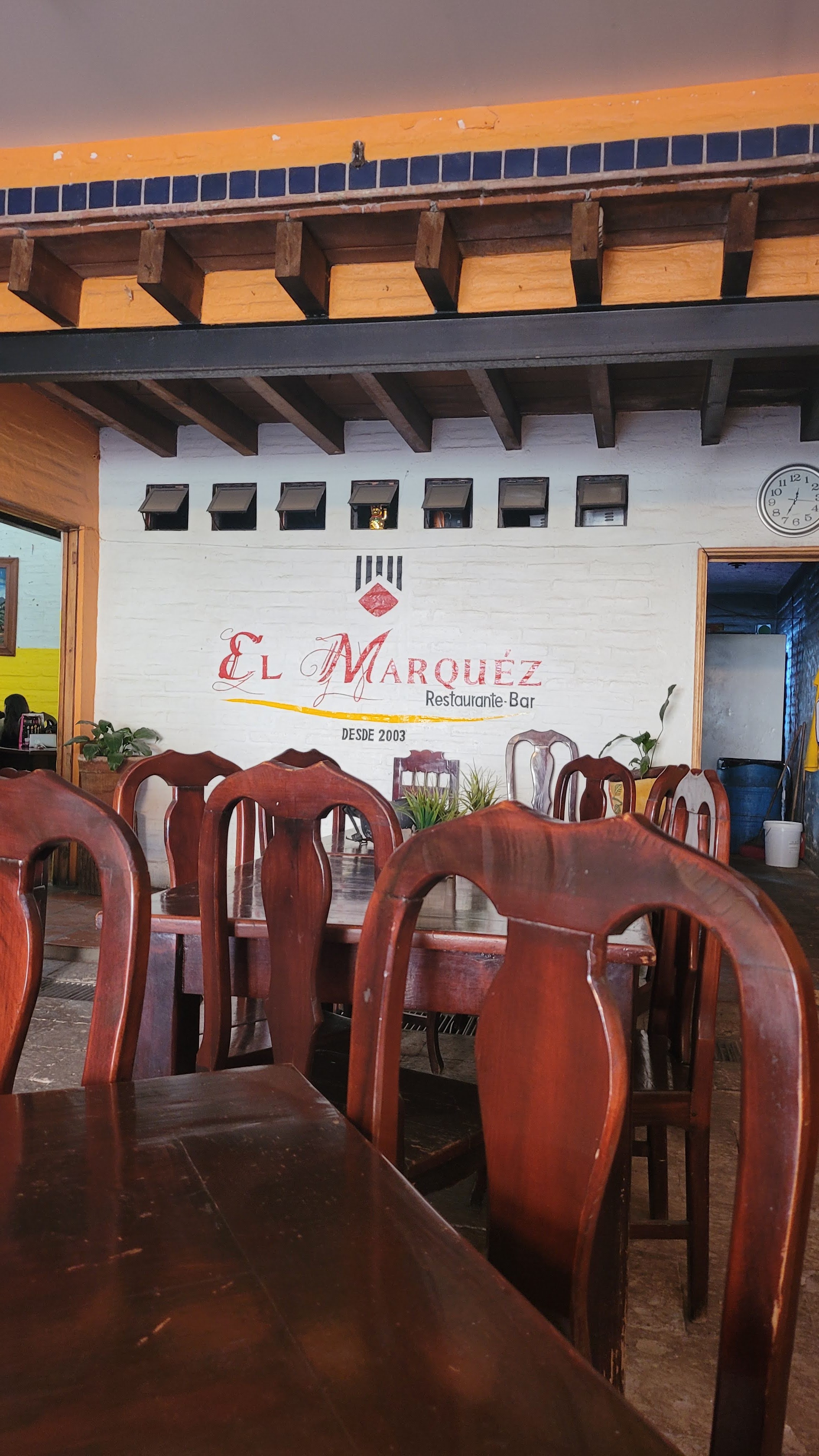 El Marquez Restaurant & Bar image 2