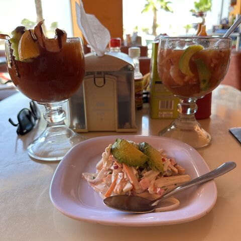 Mariscos Hugo's image 2
