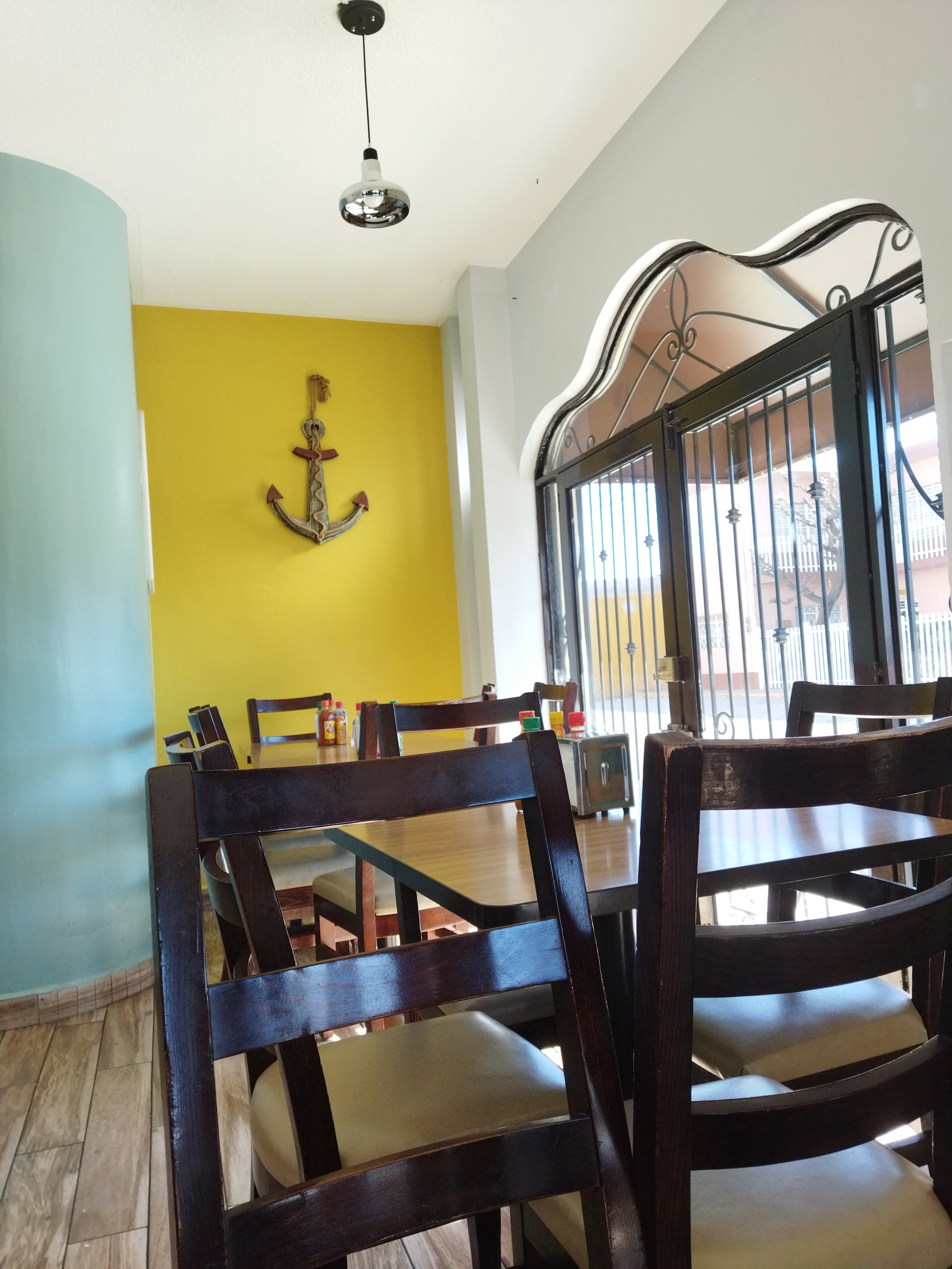 Mariscos el Costeño image 1