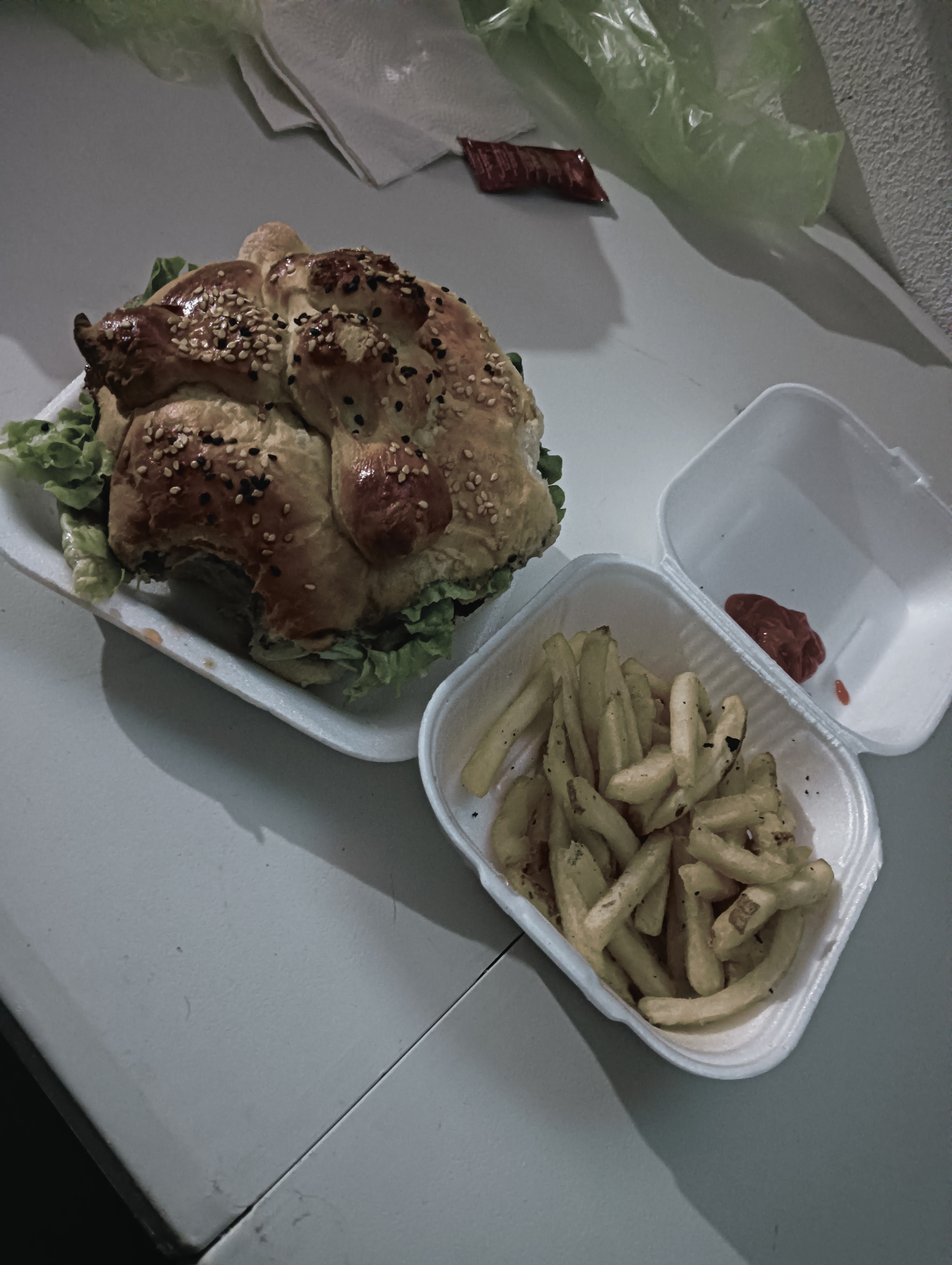 MR Burgers Calera image 2